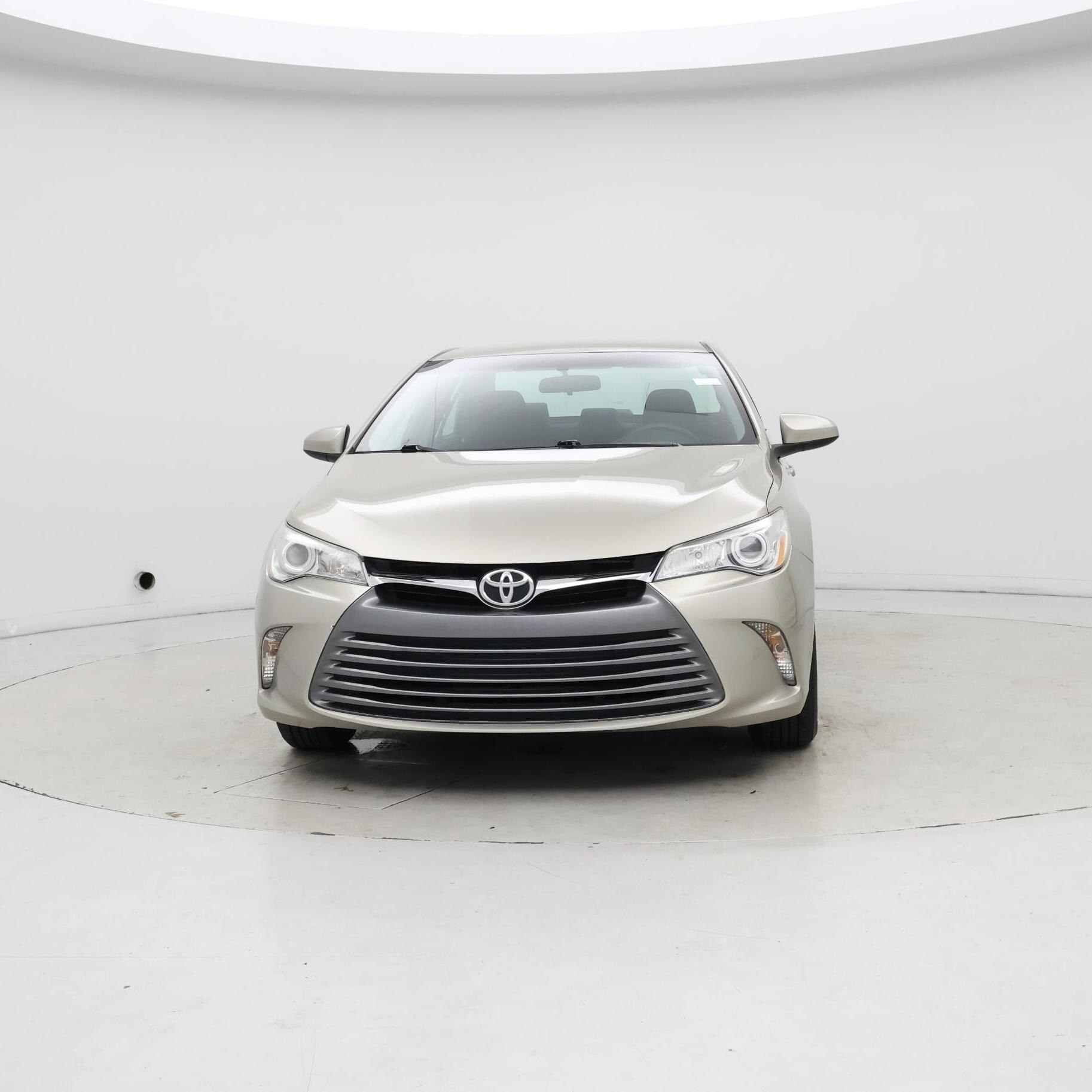 Thumbnail: 2017 Toyota Camry - 5