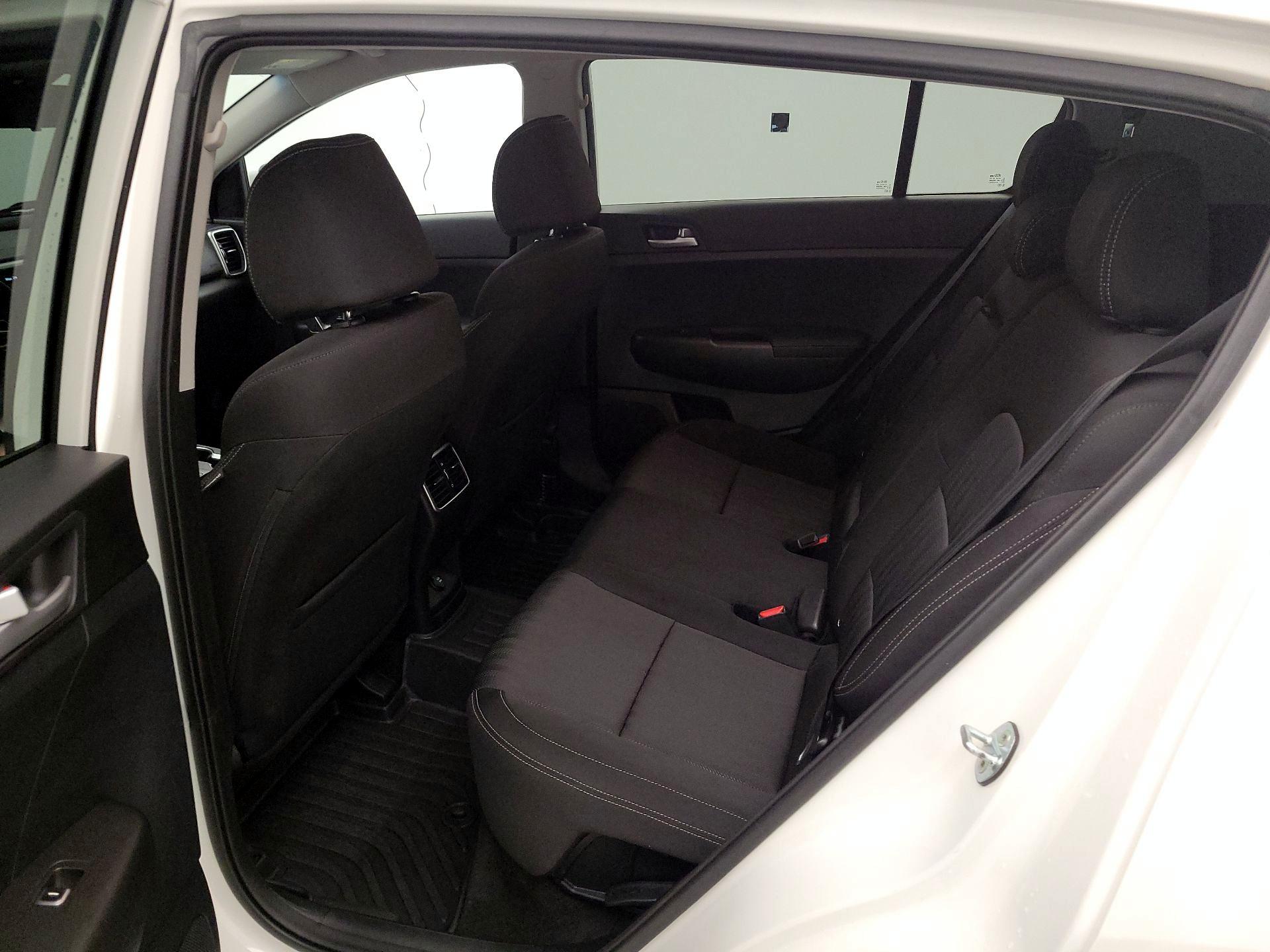 Thumbnail: 2021 Kia Sportage - 19