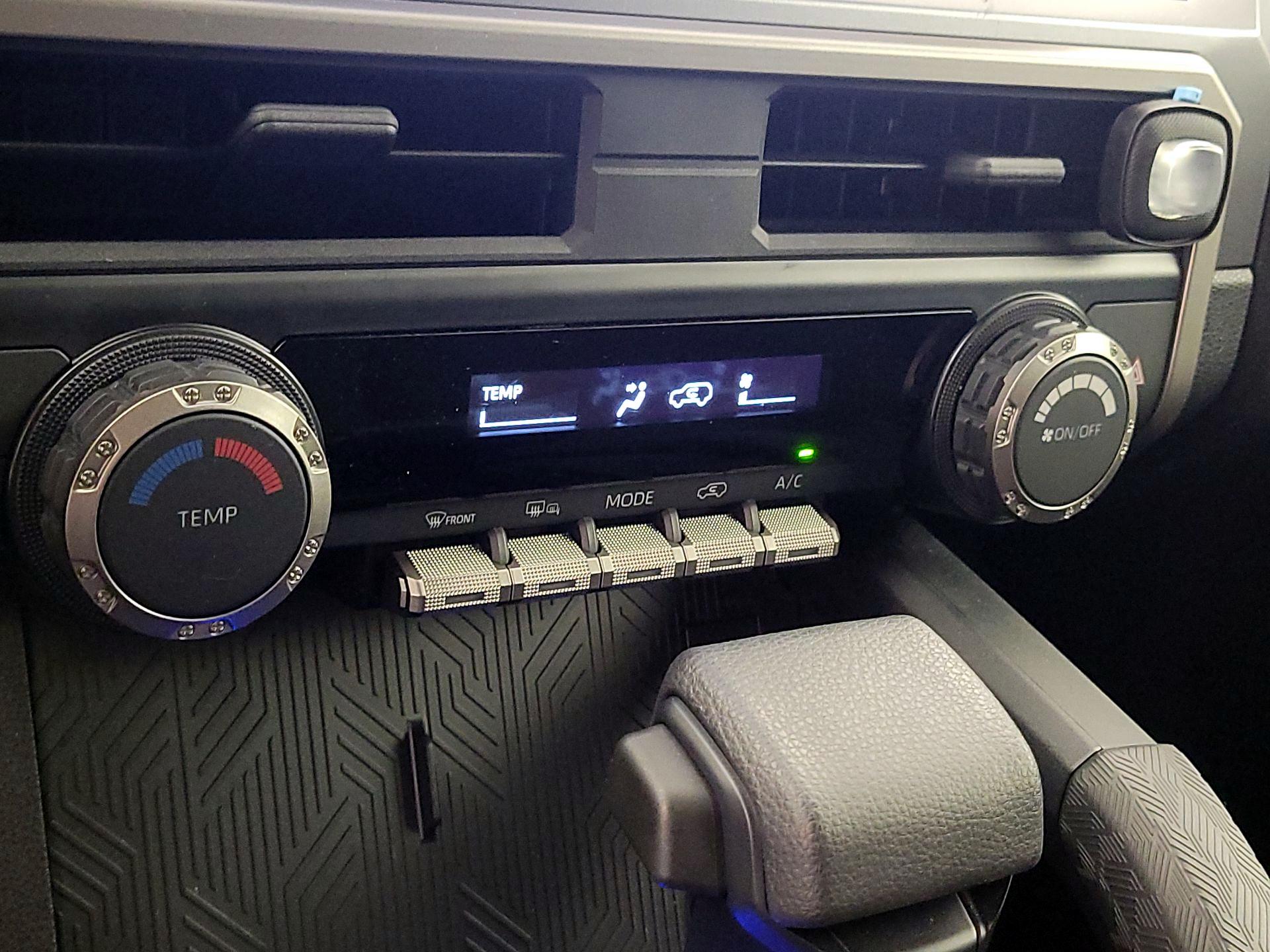 Thumbnail: 2025 Toyota 4Runner - 16