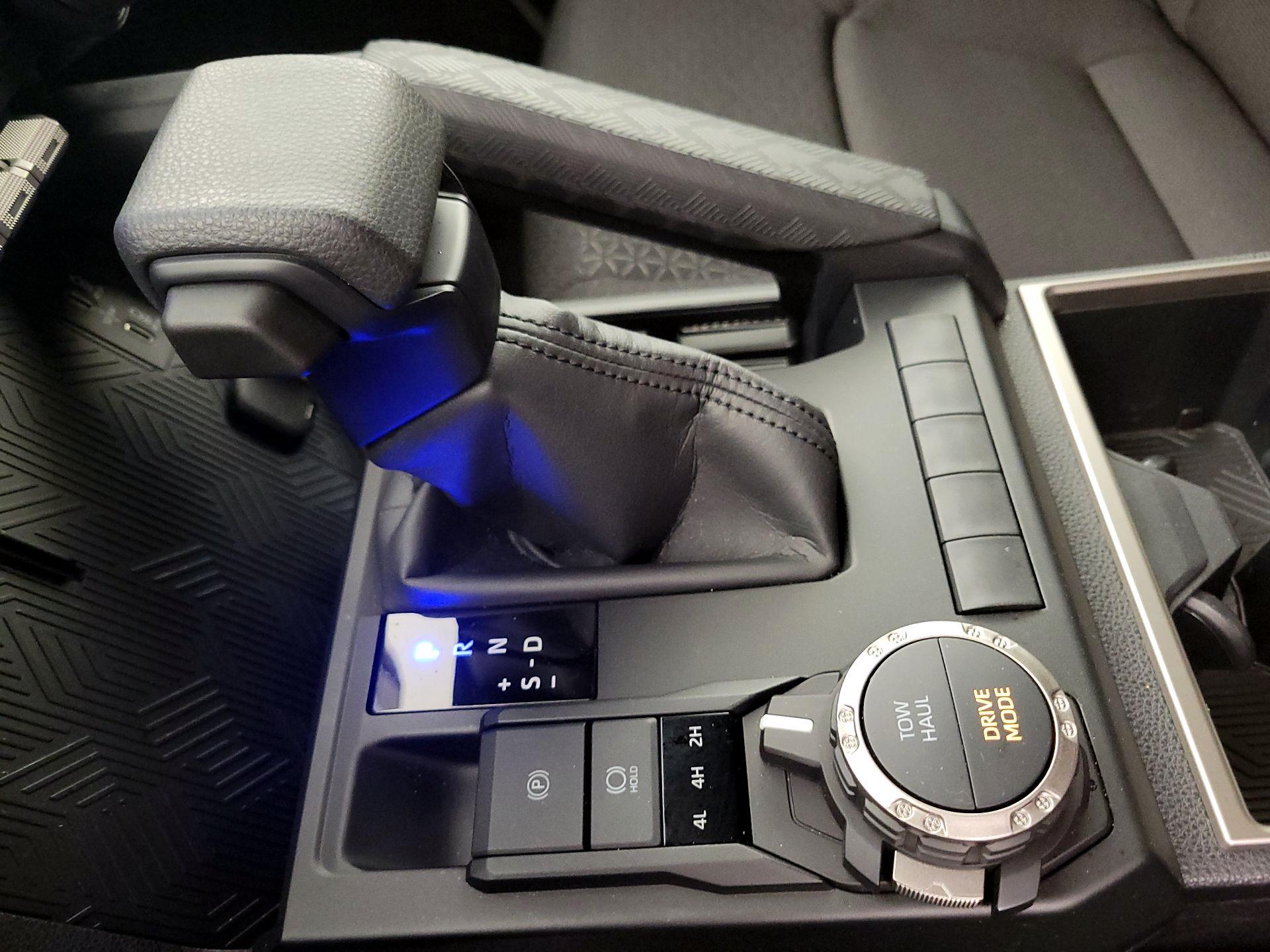 Thumbnail: 2025 Toyota 4Runner - 17