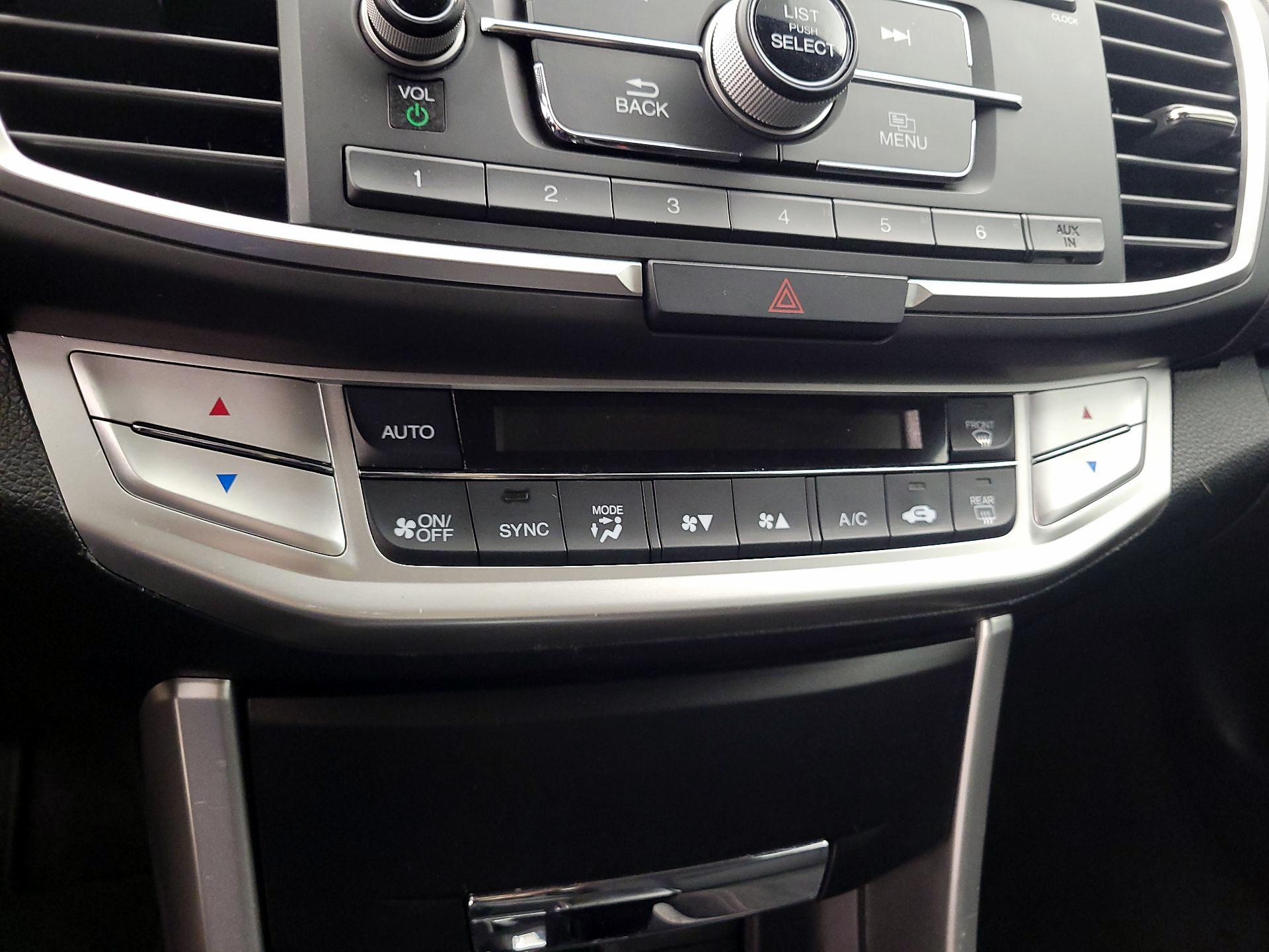 Thumbnail: 2014 Honda Accord - 16