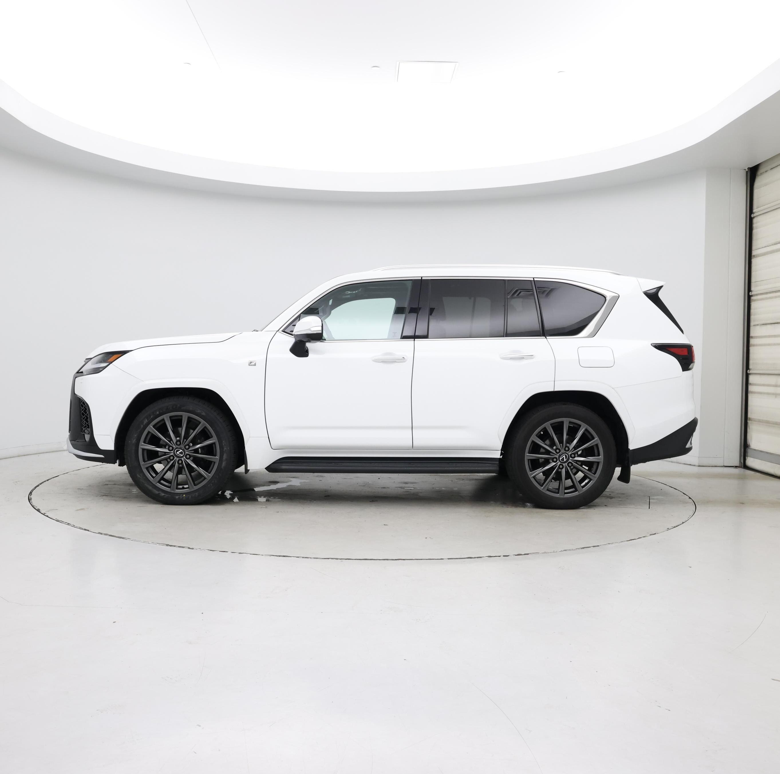 Thumbnail: 2024 Lexus LX - 3