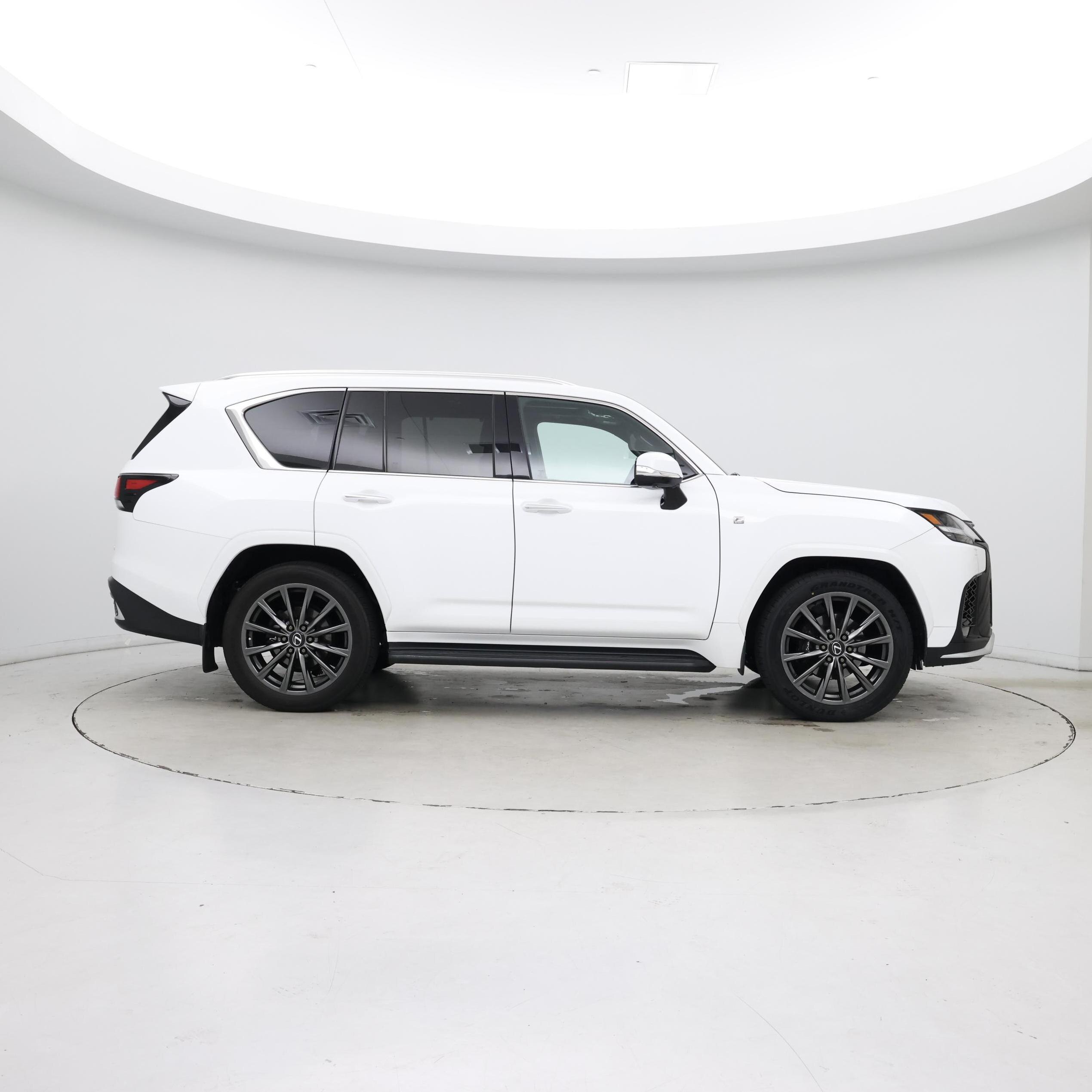 Thumbnail: 2024 Lexus LX - 7