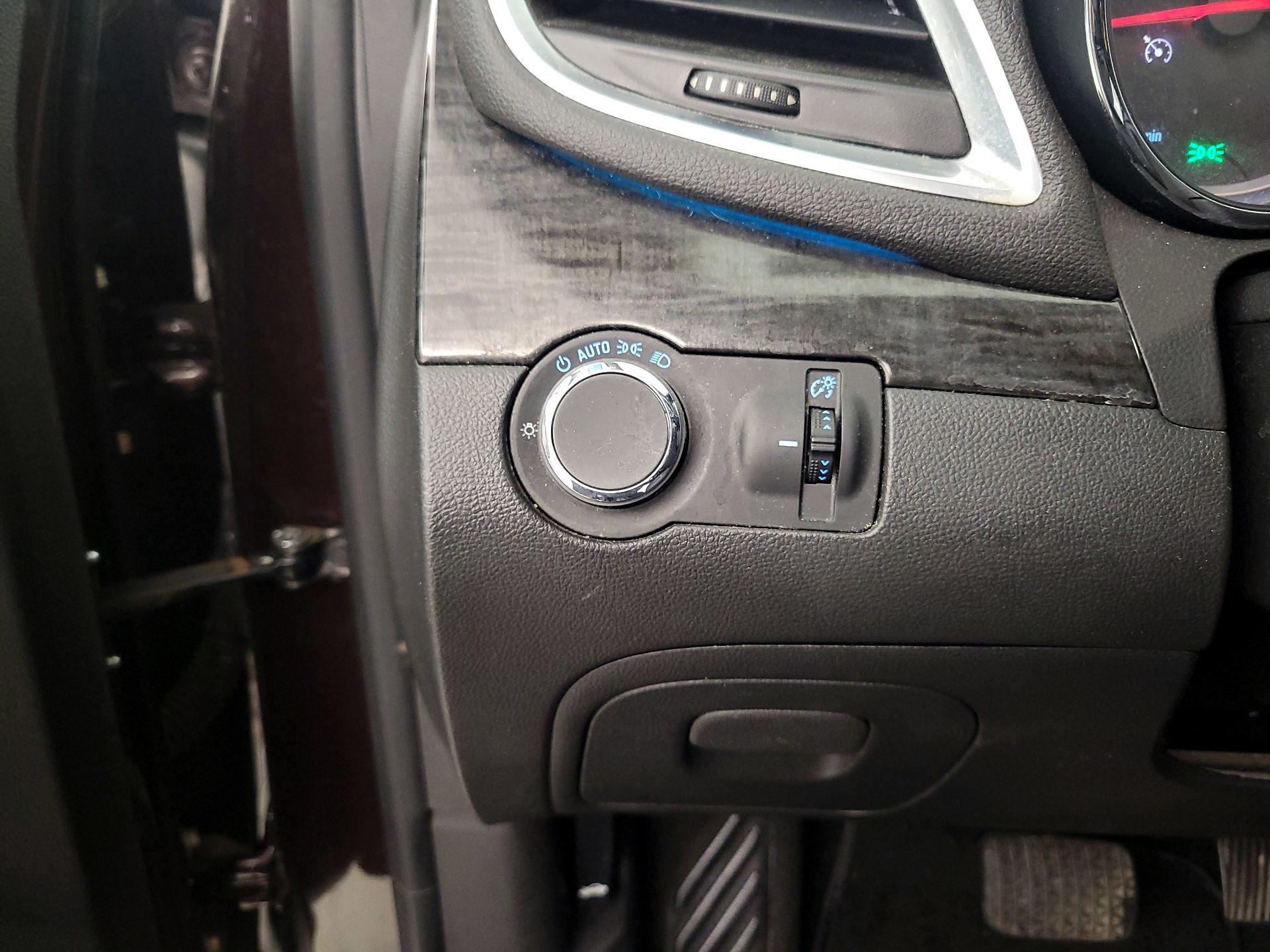 Thumbnail: 2016 Buick Encore - 13