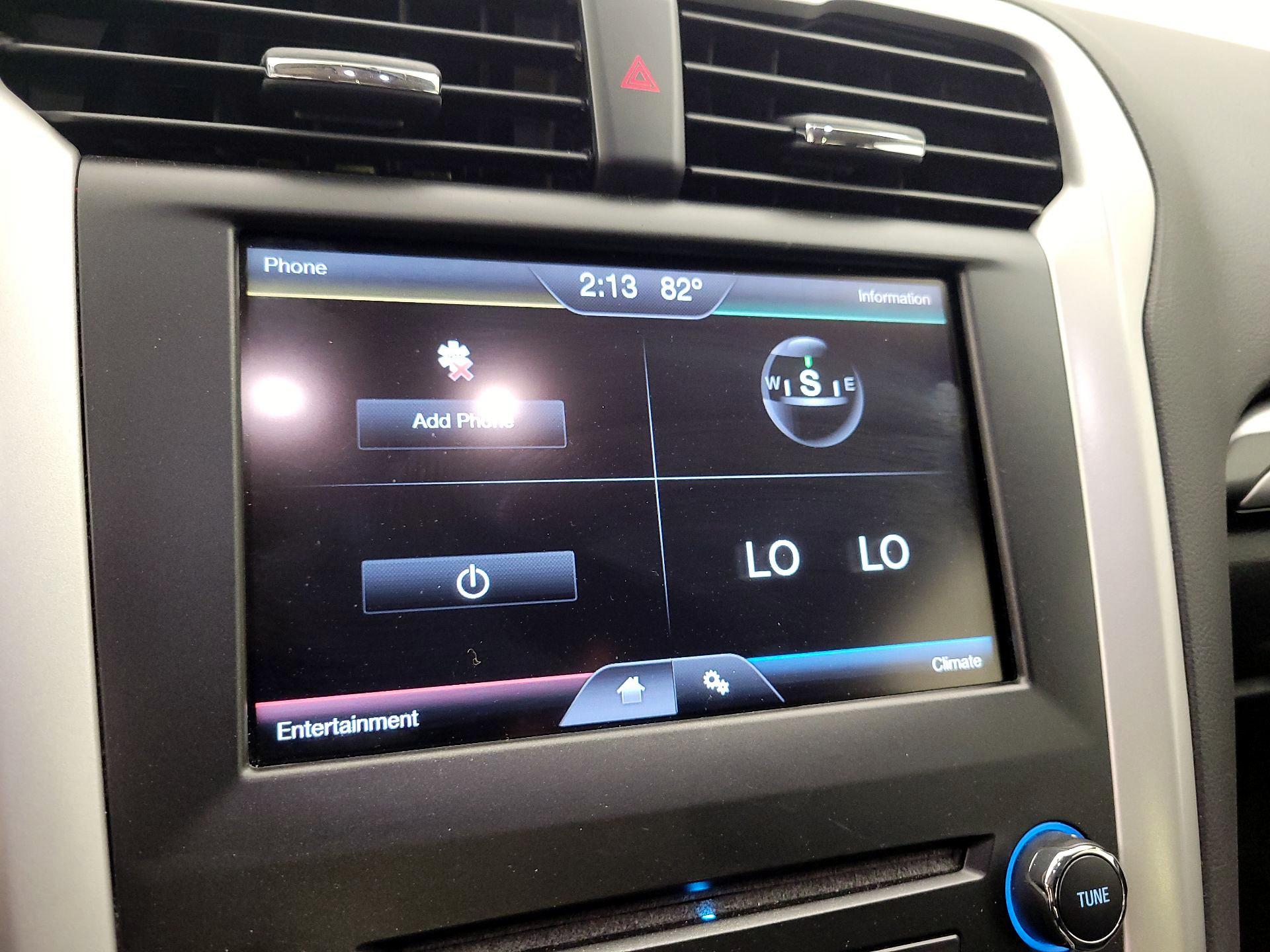 Thumbnail: 2016 Ford Fusion - 15