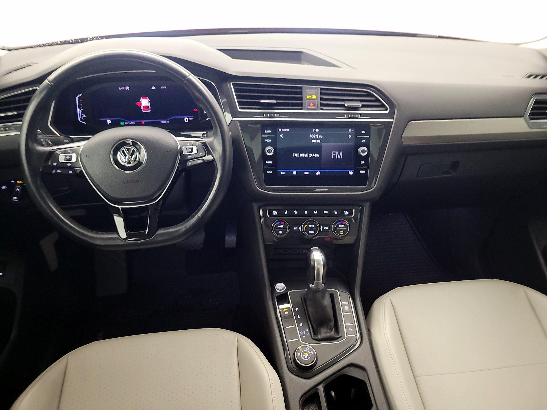 Thumbnail: 2019 Volkswagen Tiguan - 9