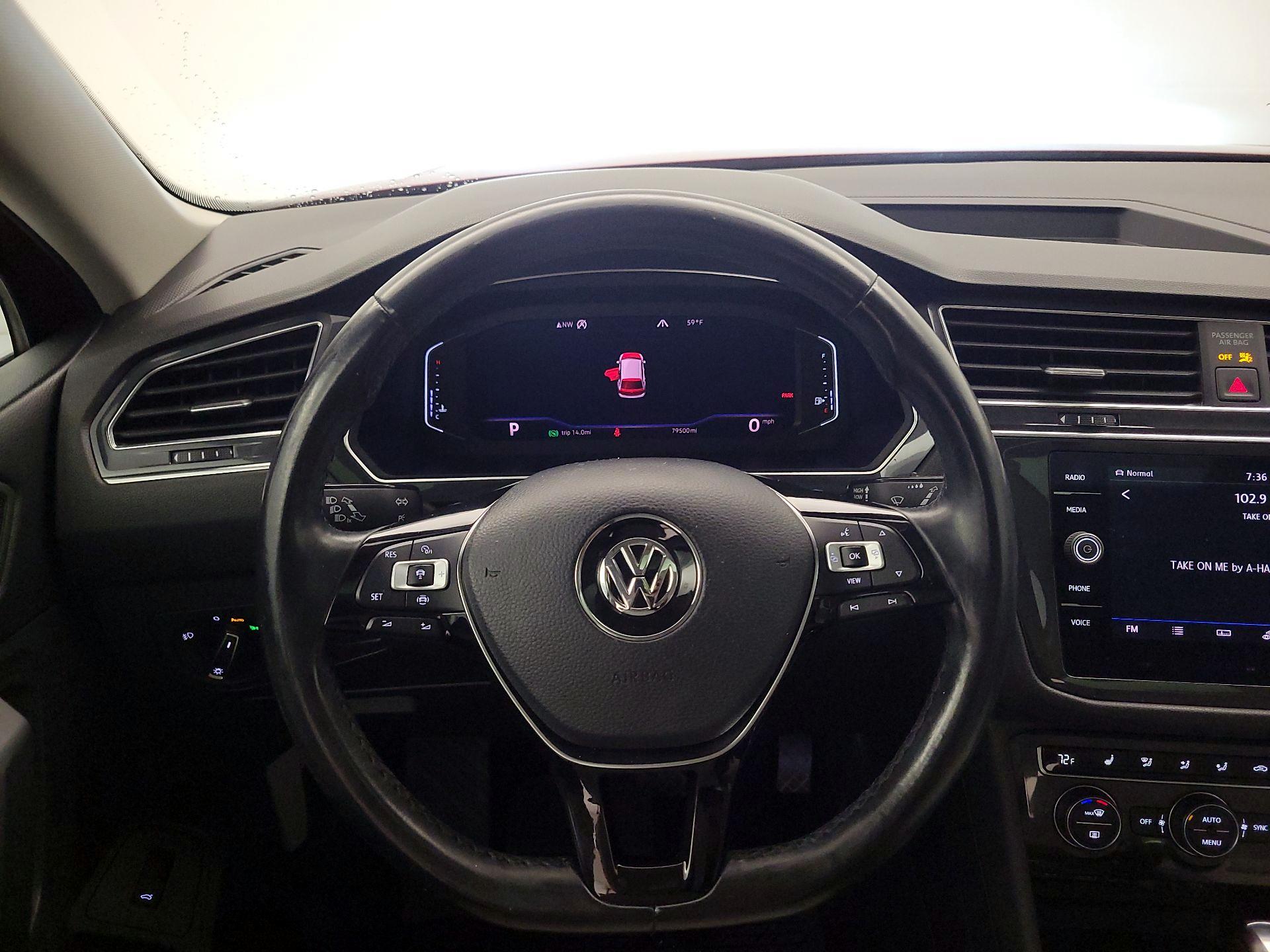 Thumbnail: 2019 Volkswagen Tiguan - 10