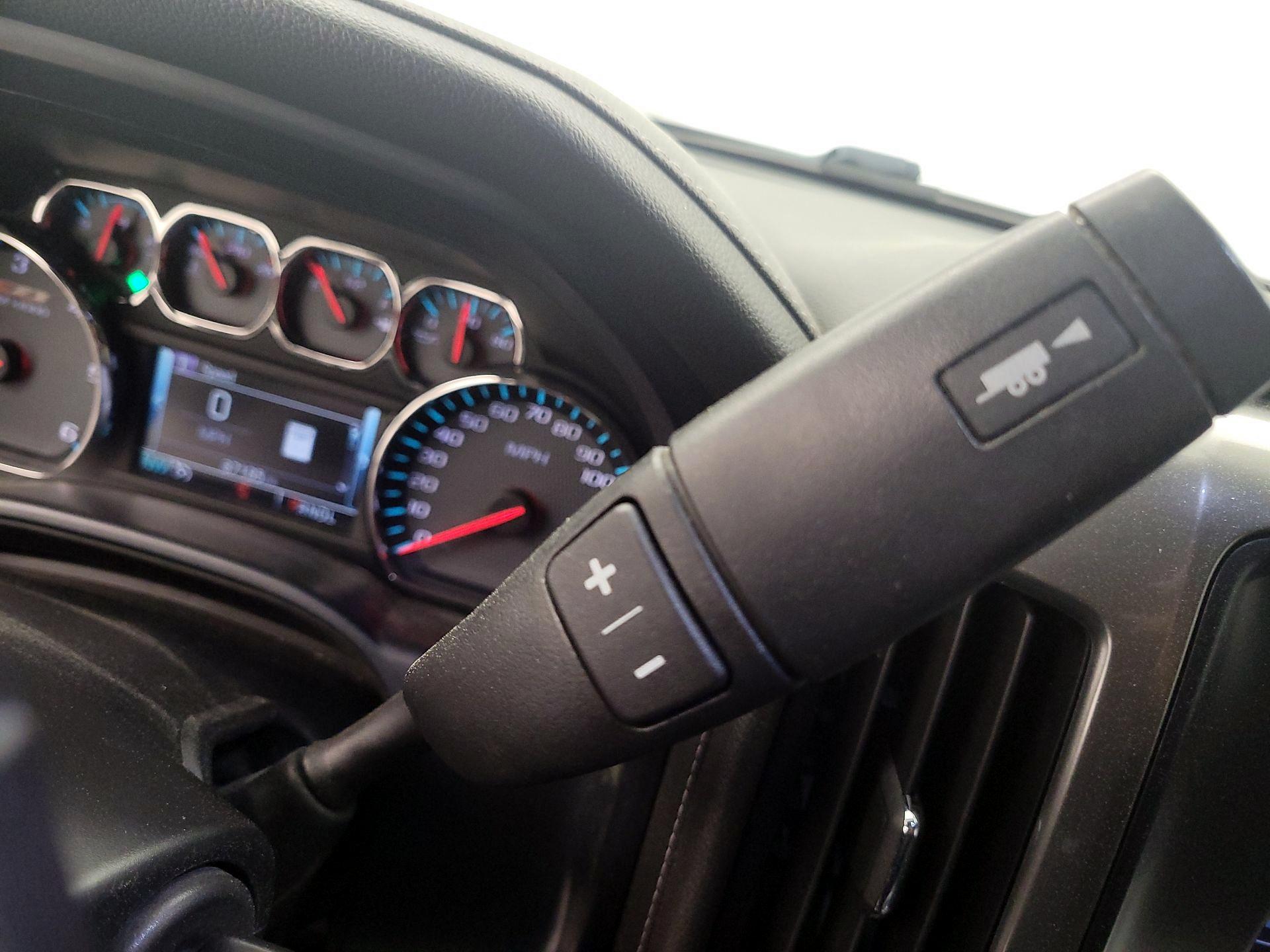 Thumbnail: 2018 Chevrolet Silverado 1500 - 18