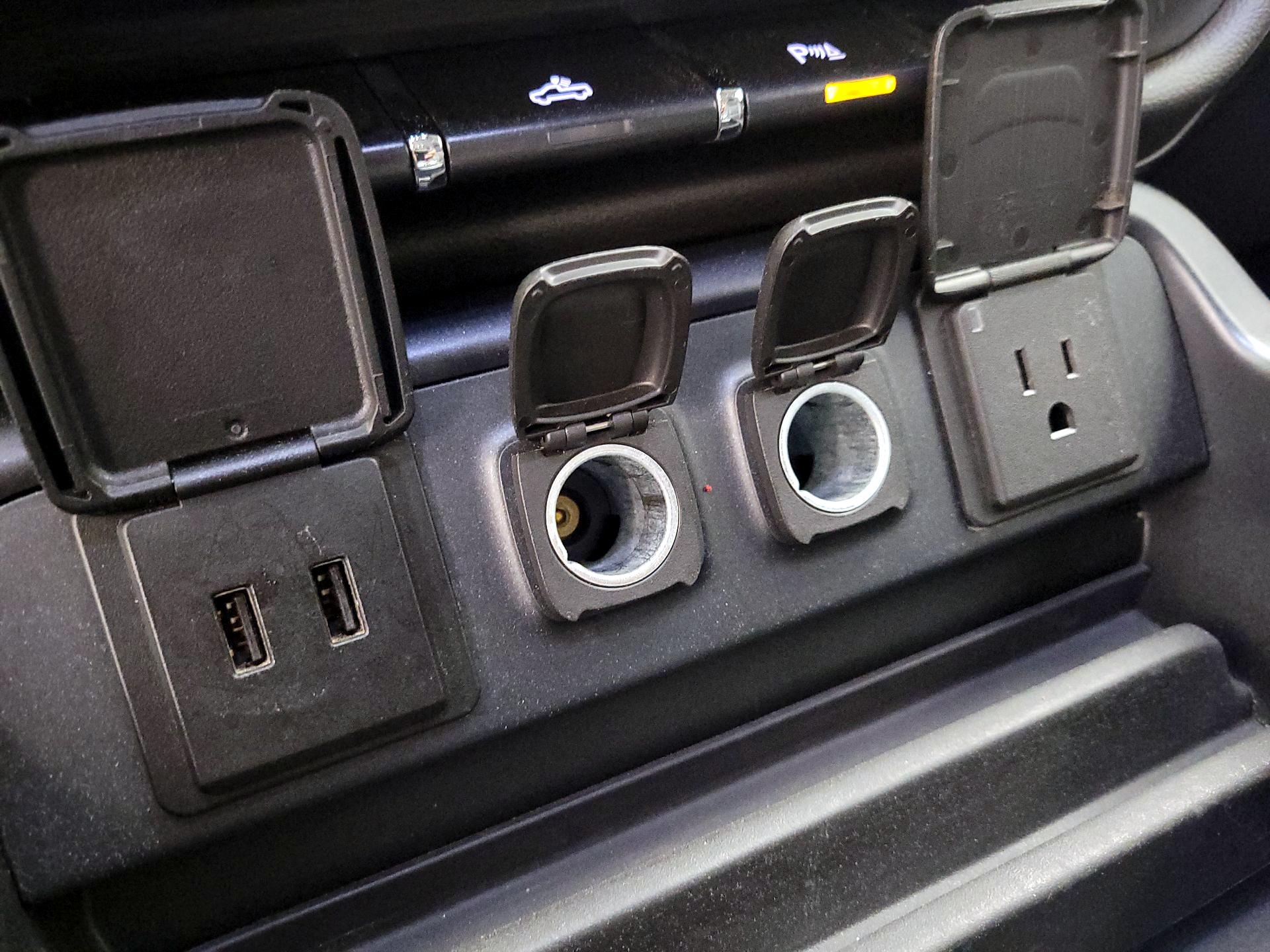 Thumbnail: 2018 Chevrolet Silverado 1500 - 19