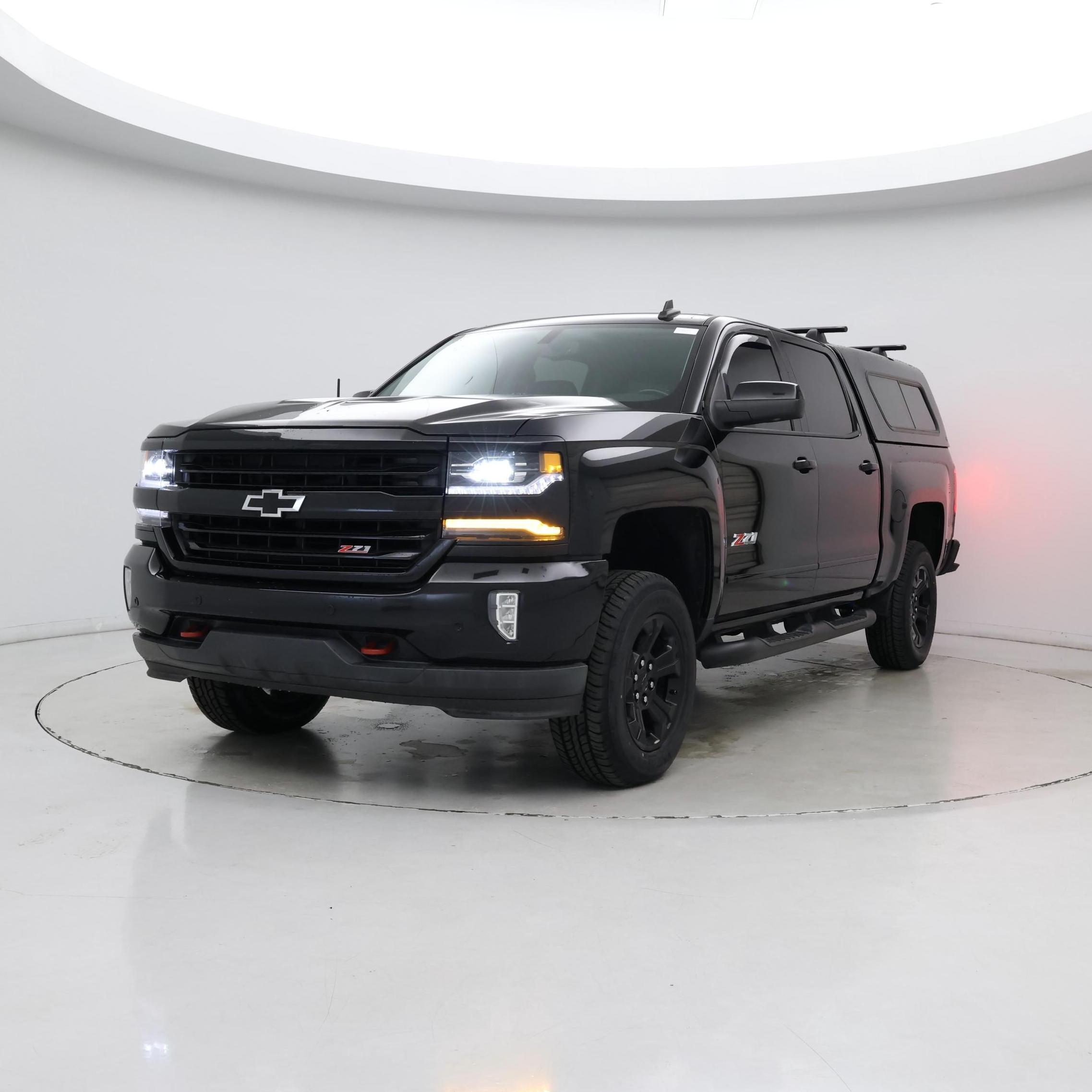 Thumbnail: 2018 Chevrolet Silverado 1500 - 4