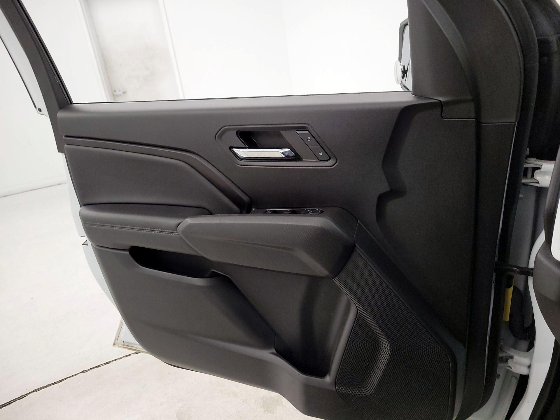 Thumbnail: 2023 GMC Canyon - 12