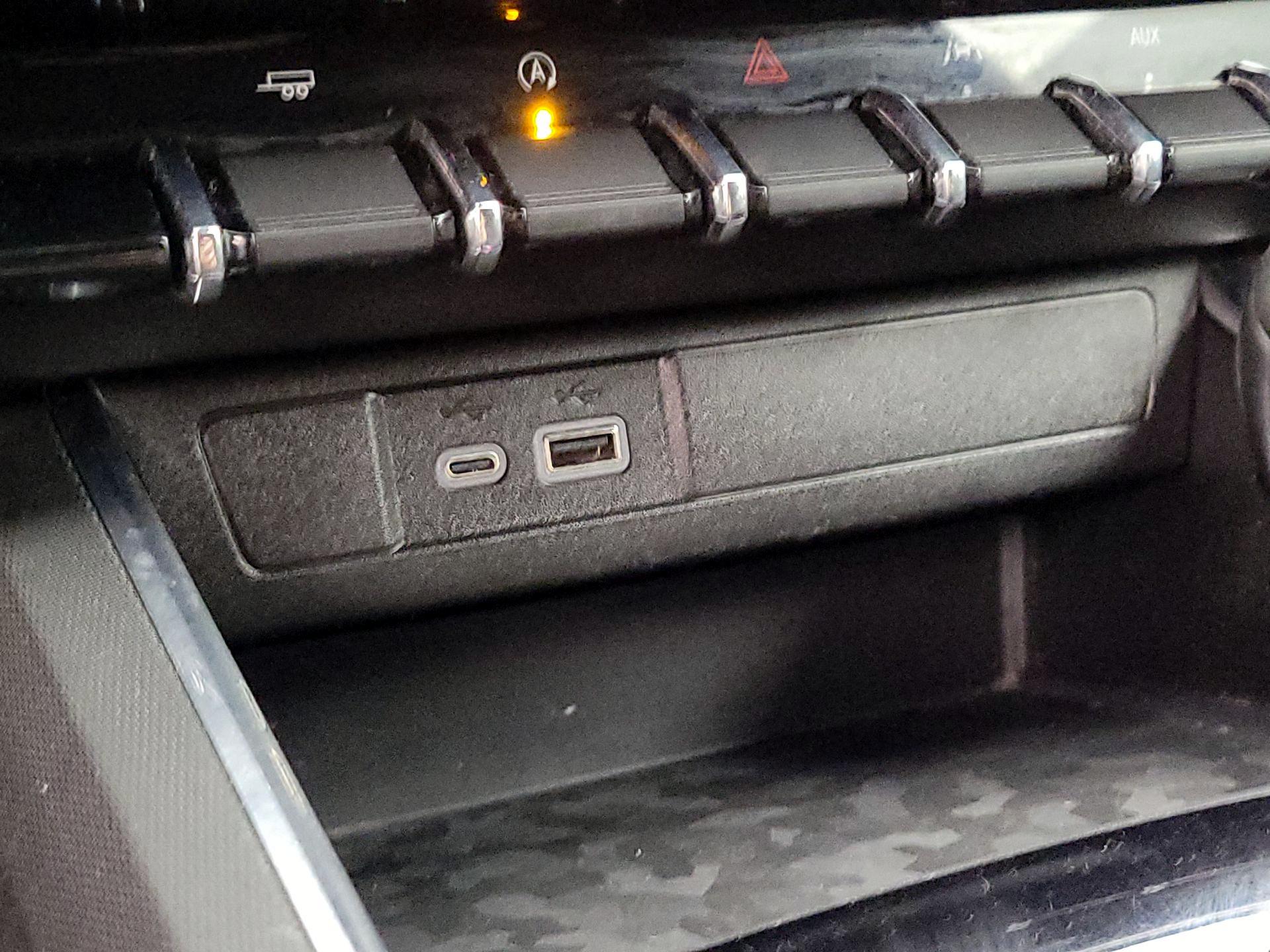 Thumbnail: 2023 GMC Canyon - 18