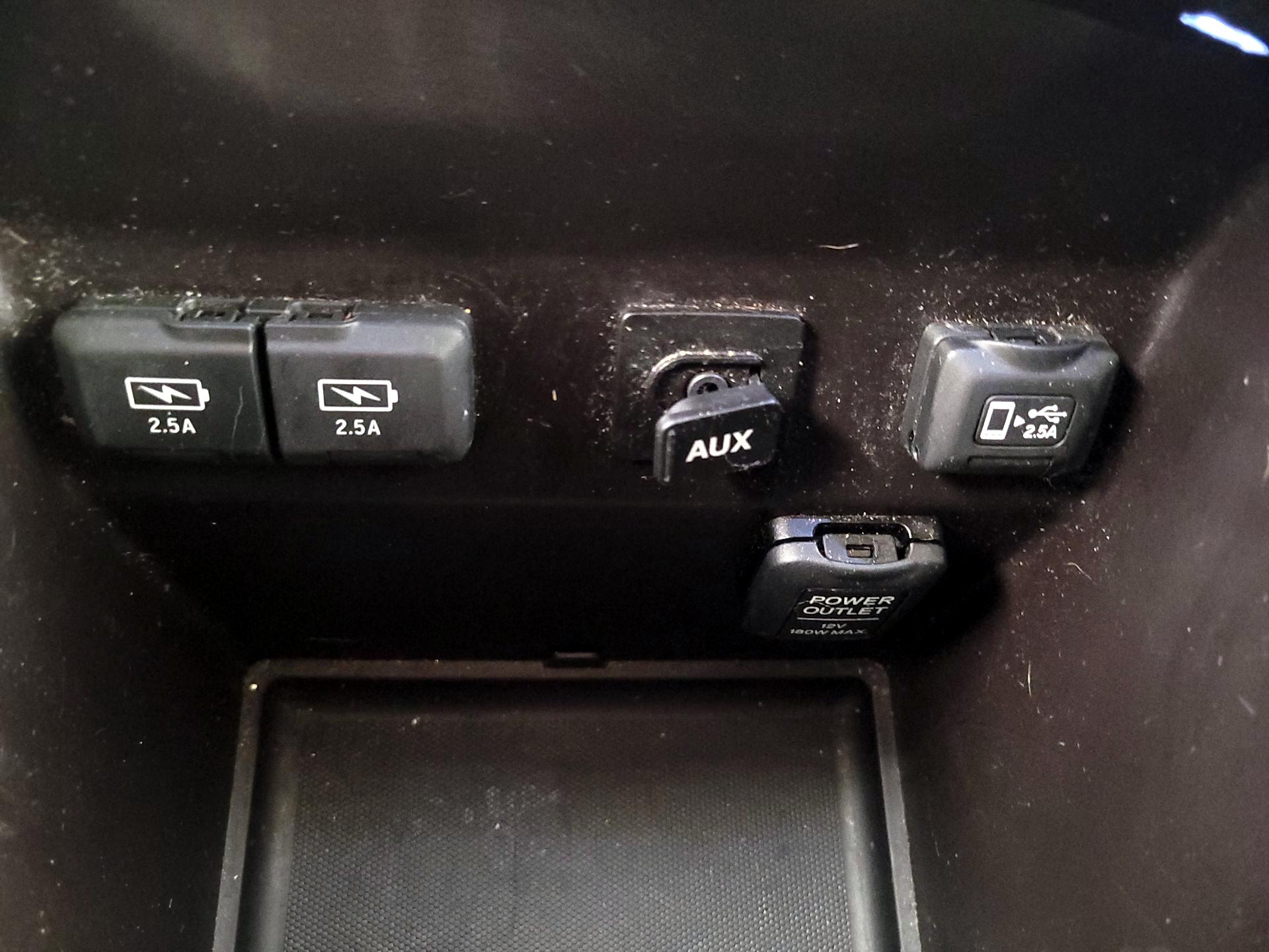 Thumbnail: 2019 Acura MDX - 18