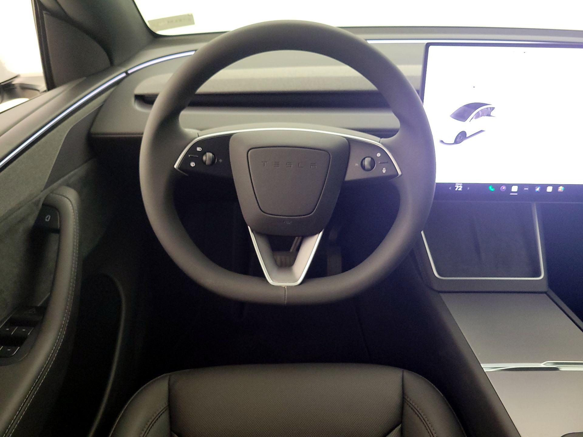 Thumbnail: 2026 Tesla Model Y - 10