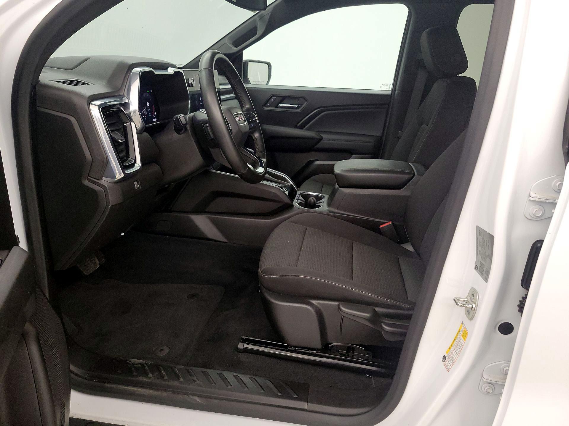 Thumbnail: 2024 GMC Canyon - 11