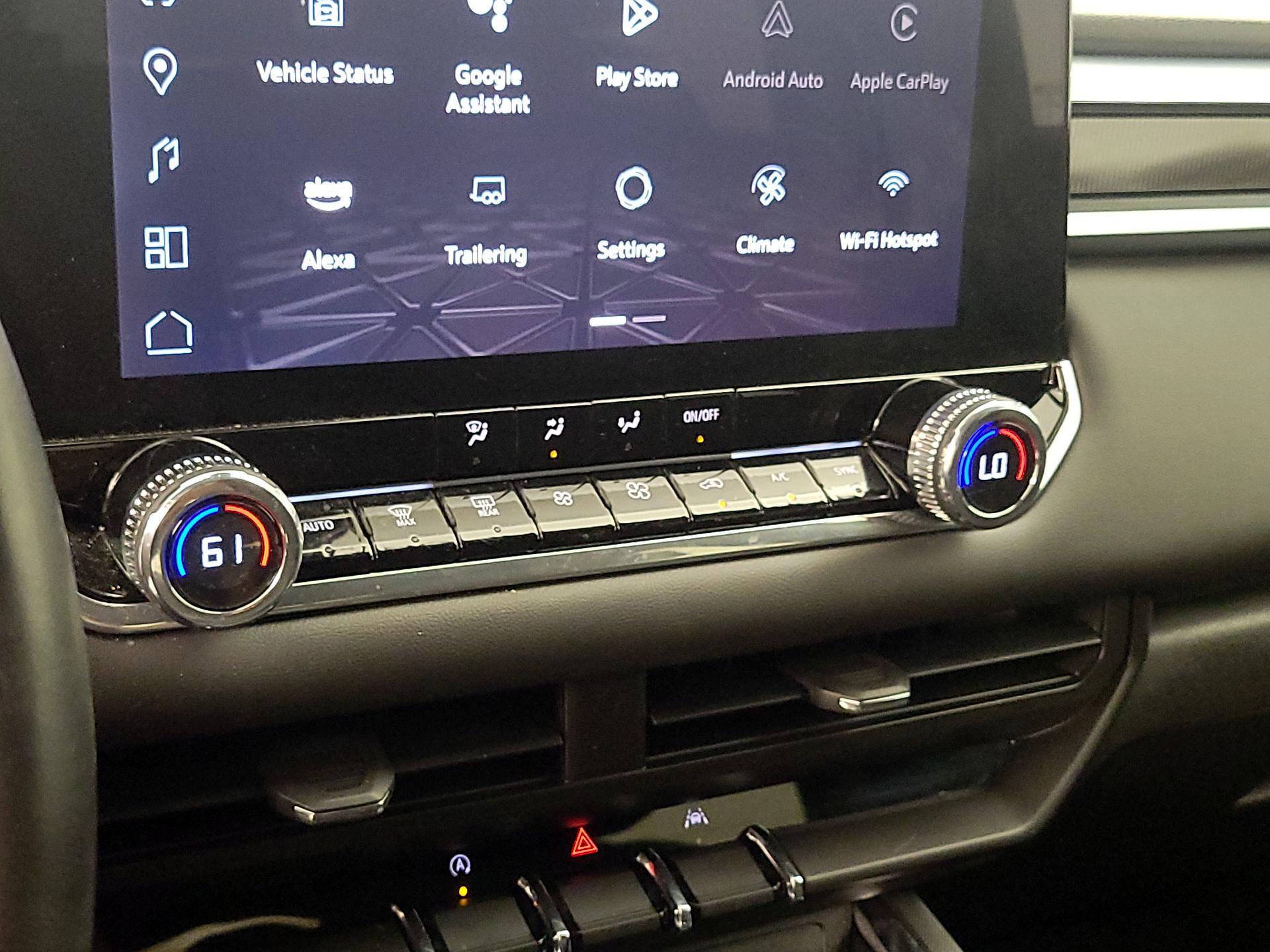 Thumbnail: 2024 GMC Canyon - 16