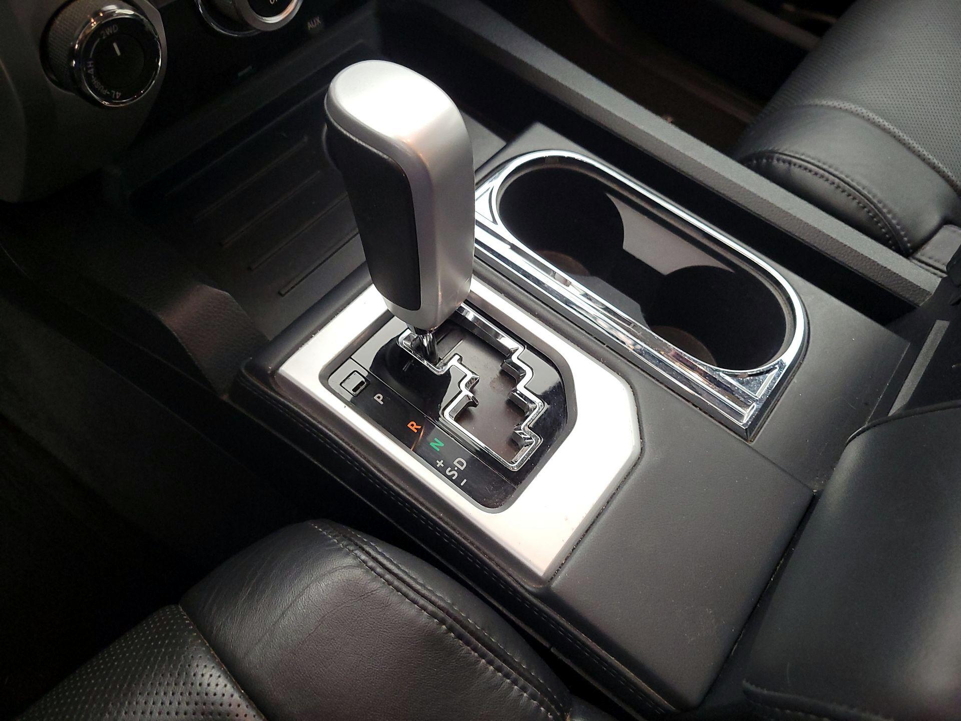 Thumbnail: 2018 Toyota Tundra - 17