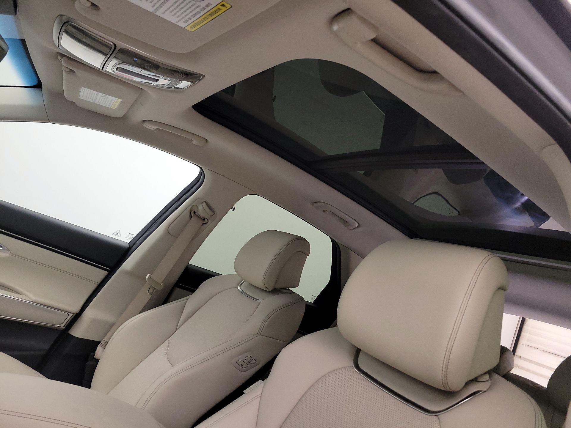 Thumbnail: 2025 Genesis GV70 - 18