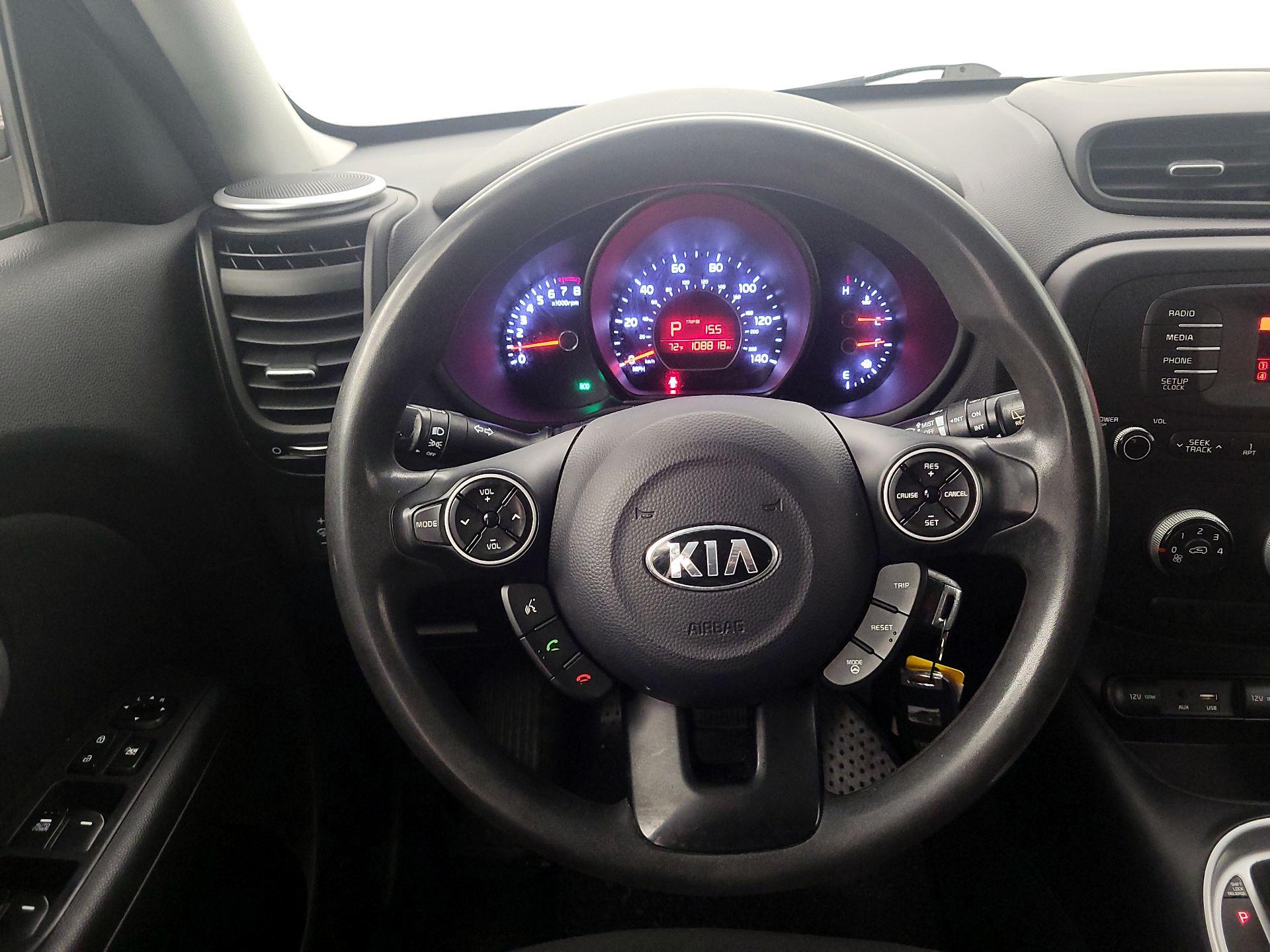 Thumbnail: 2015 Kia Soul - 10