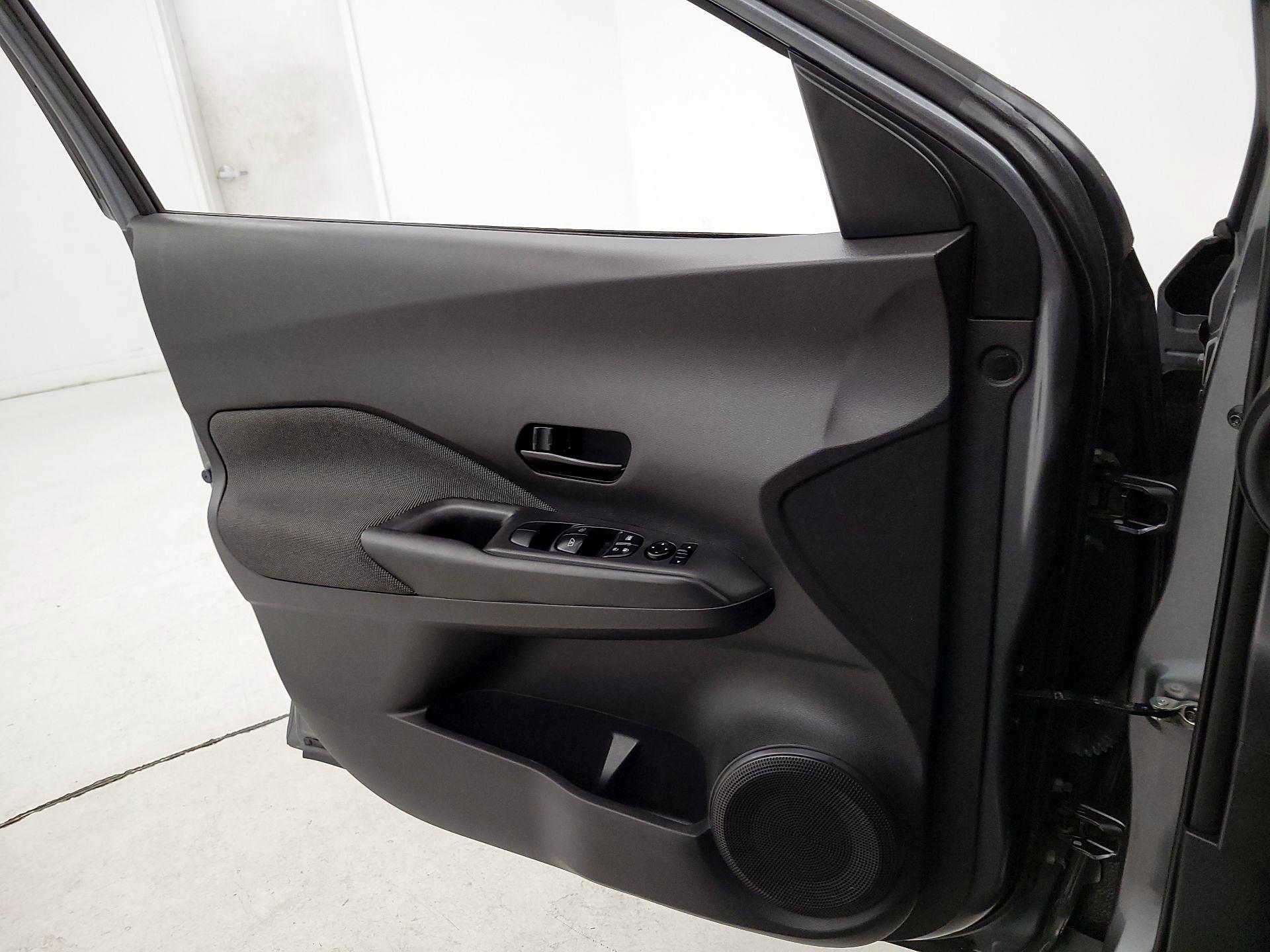 Thumbnail: 2019 Nissan Kicks - 12