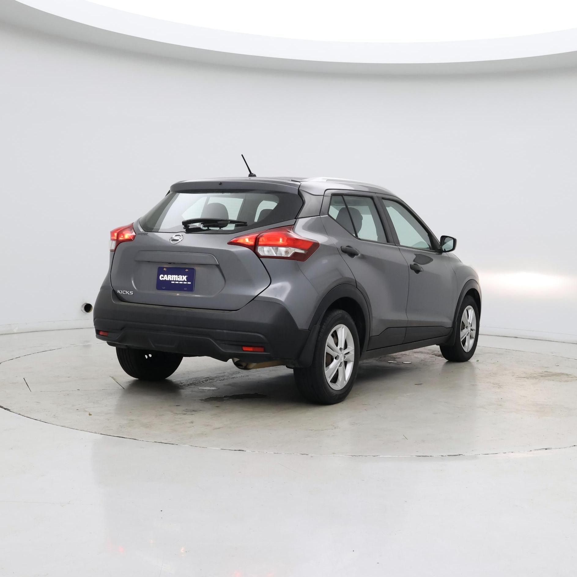 Thumbnail: 2019 Nissan Kicks - 8