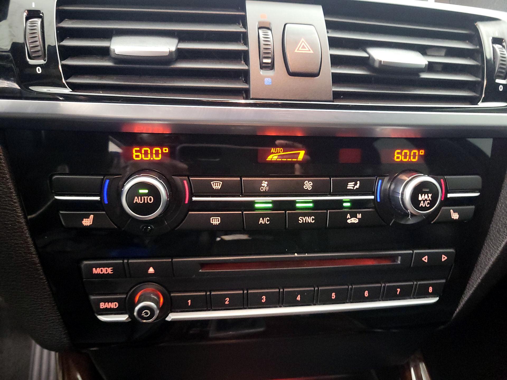Thumbnail: 2016 BMW X3 - 16