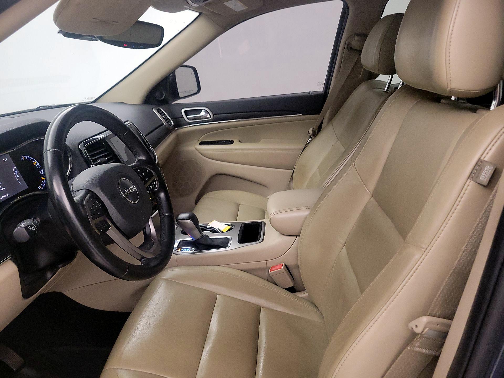 Thumbnail: 2019 Jeep Grand Cherokee - 11