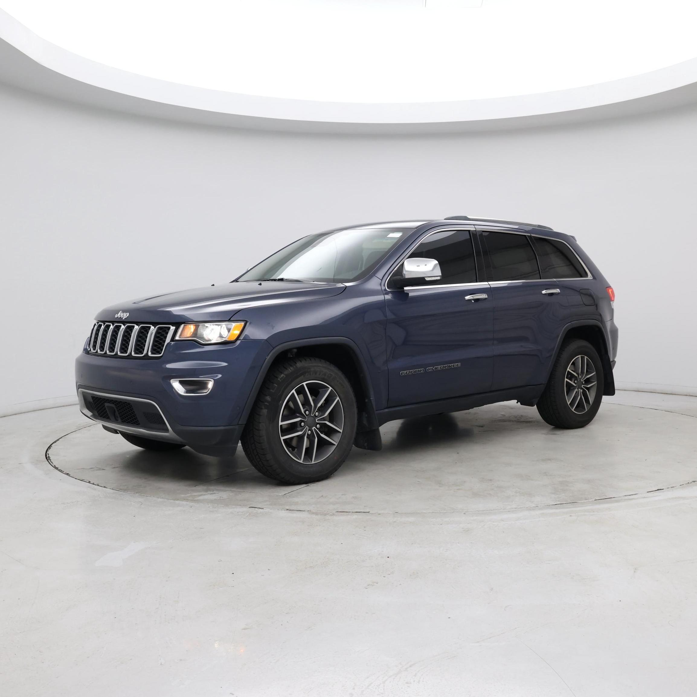 Thumbnail: 2019 Jeep Grand Cherokee - 3