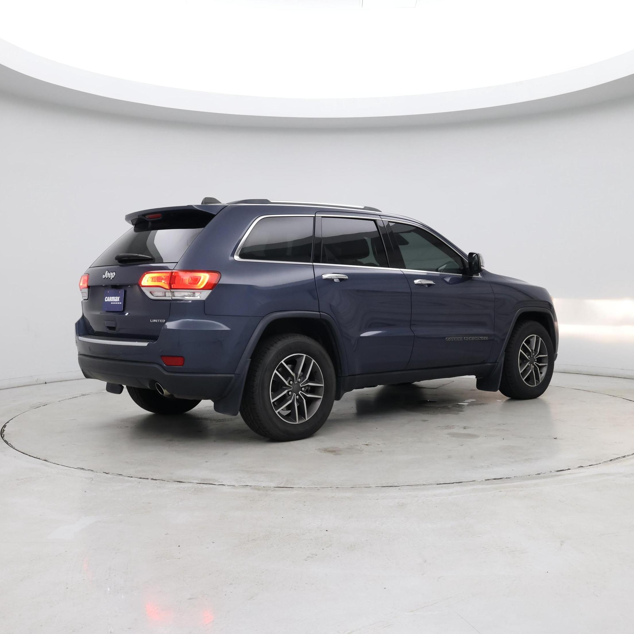 Thumbnail: 2019 Jeep Grand Cherokee - 6