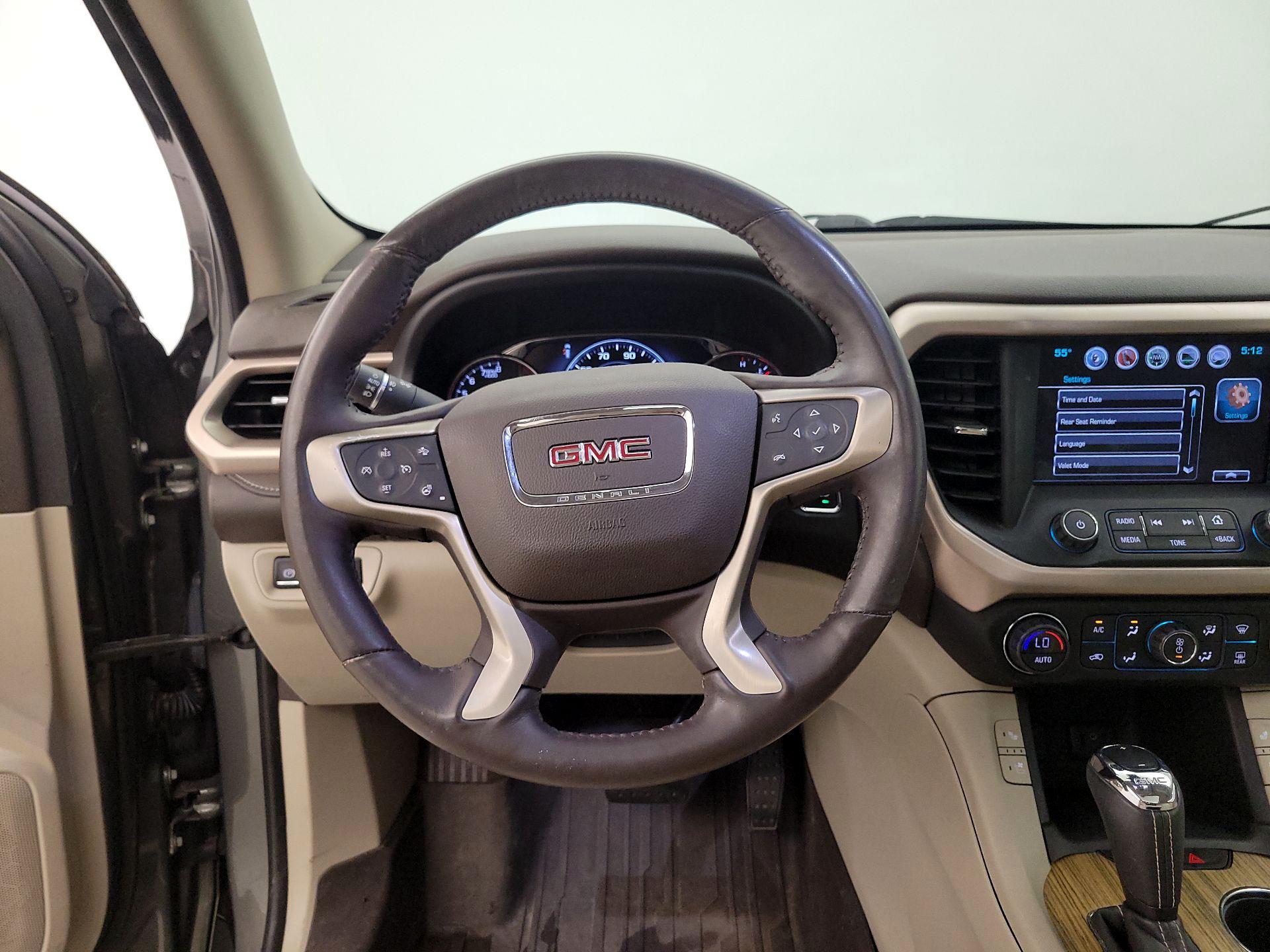 Thumbnail: 2018 GMC Acadia - 10