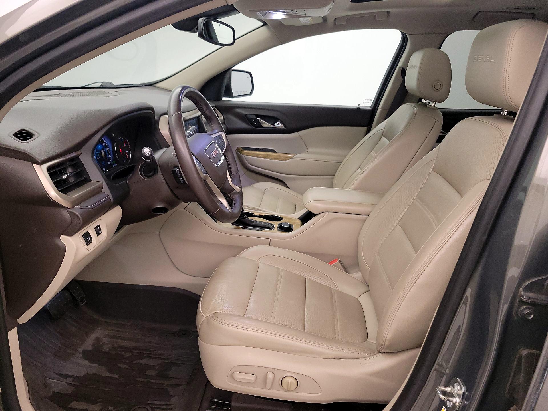 Thumbnail: 2018 GMC Acadia - 11