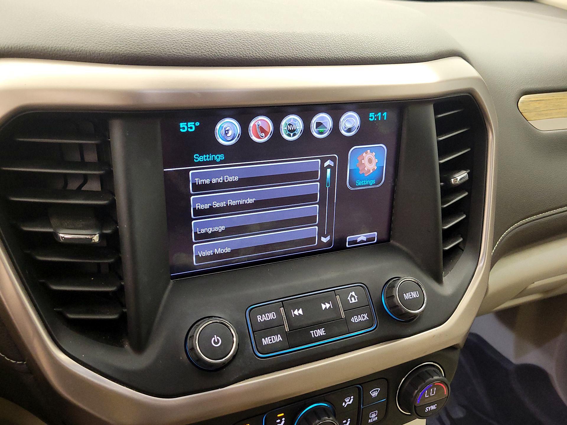 Thumbnail: 2018 GMC Acadia - 15