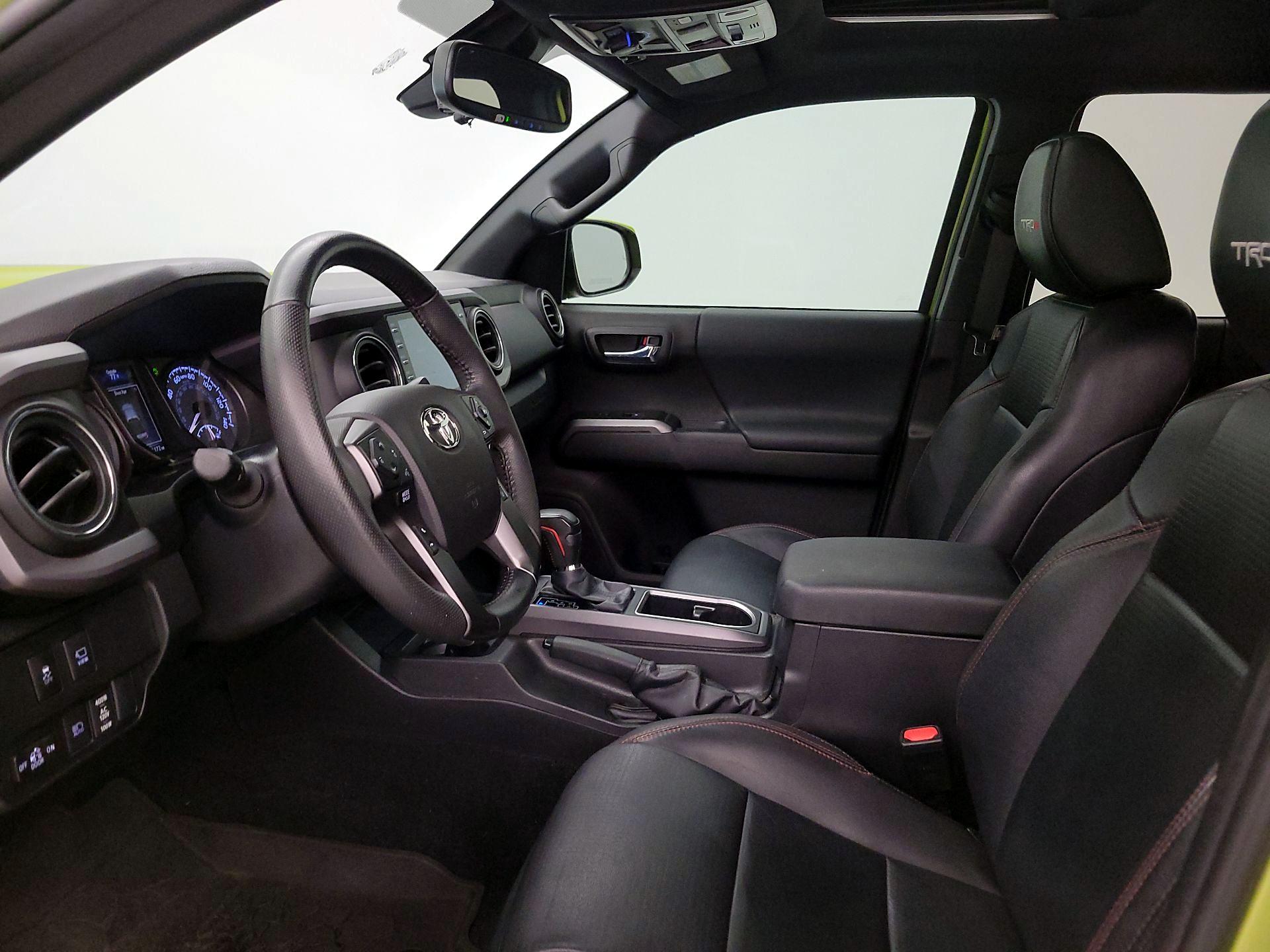 Thumbnail: 2022 Toyota Tacoma - 11