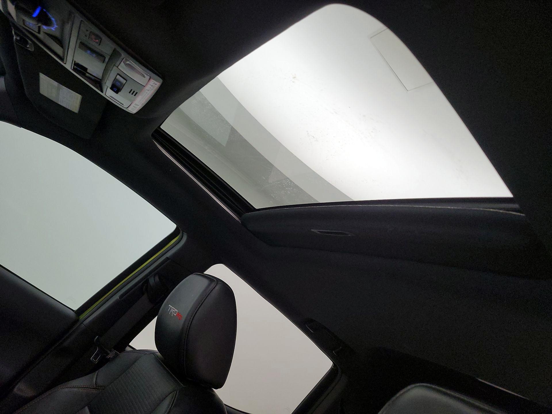 Thumbnail: 2022 Toyota Tacoma - 19