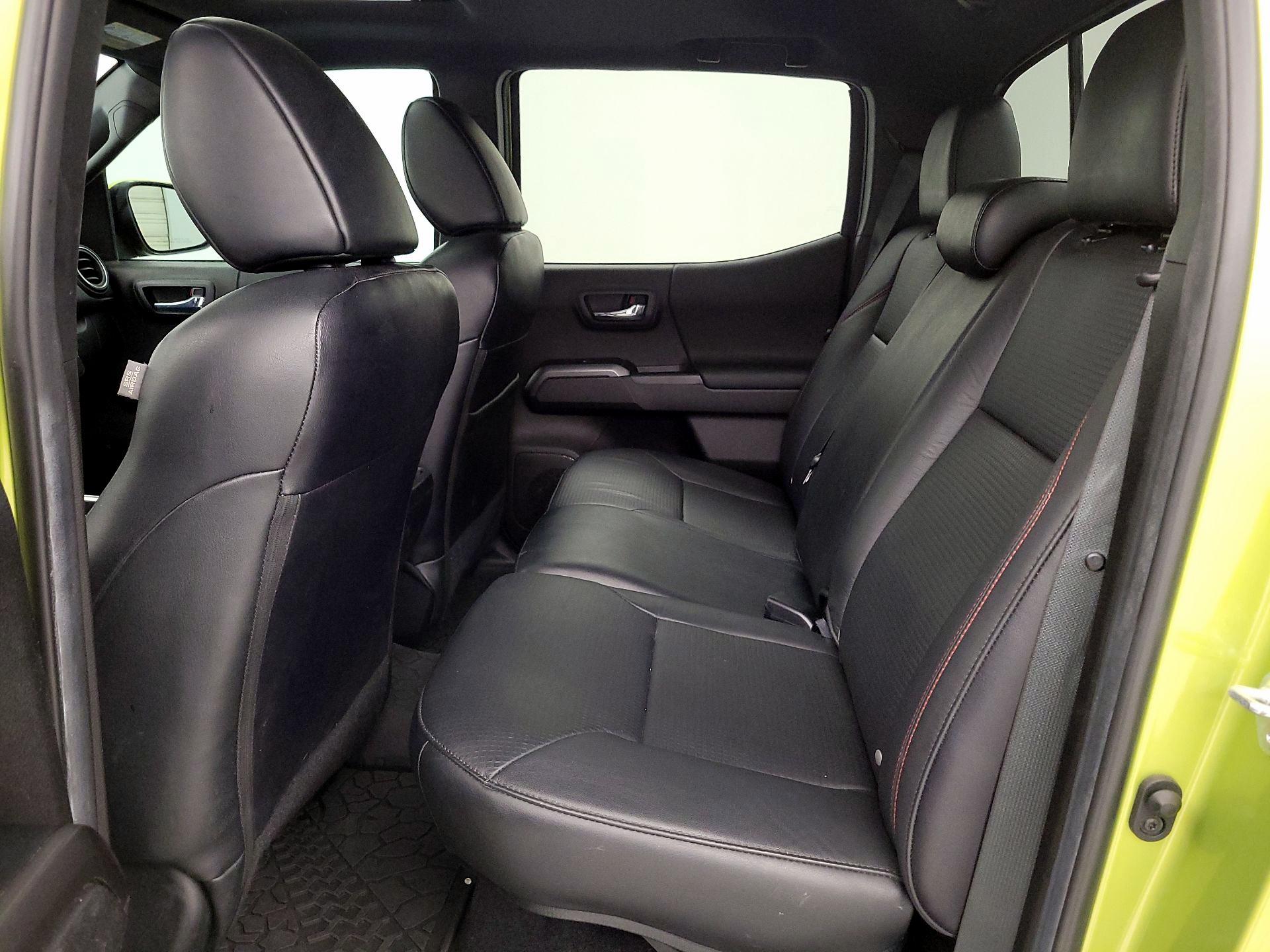 Thumbnail: 2022 Toyota Tacoma - 20