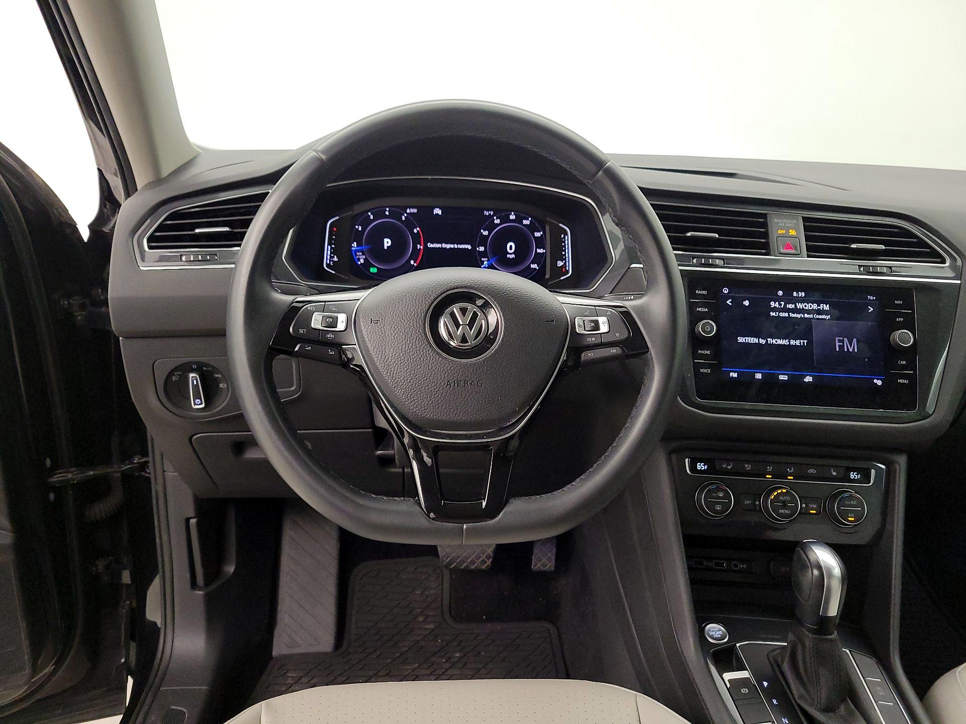 Thumbnail: 2020 Volkswagen Tiguan - 10