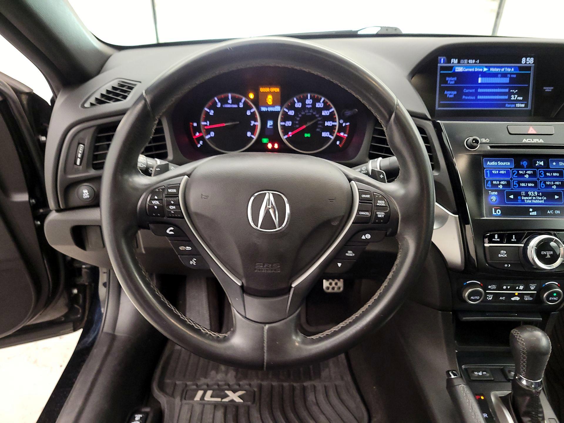 Thumbnail: 2016 Acura ILX - 10