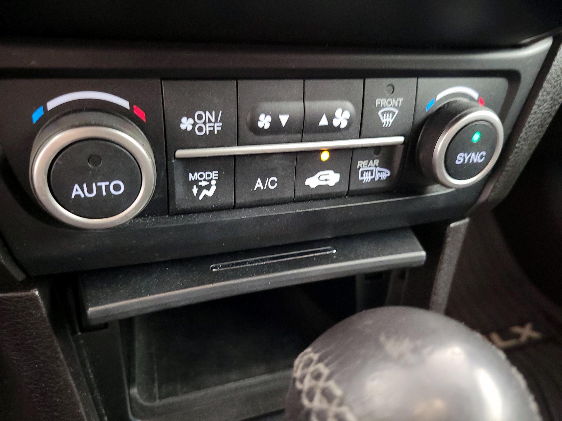 Thumbnail: 2016 Acura ILX - 16