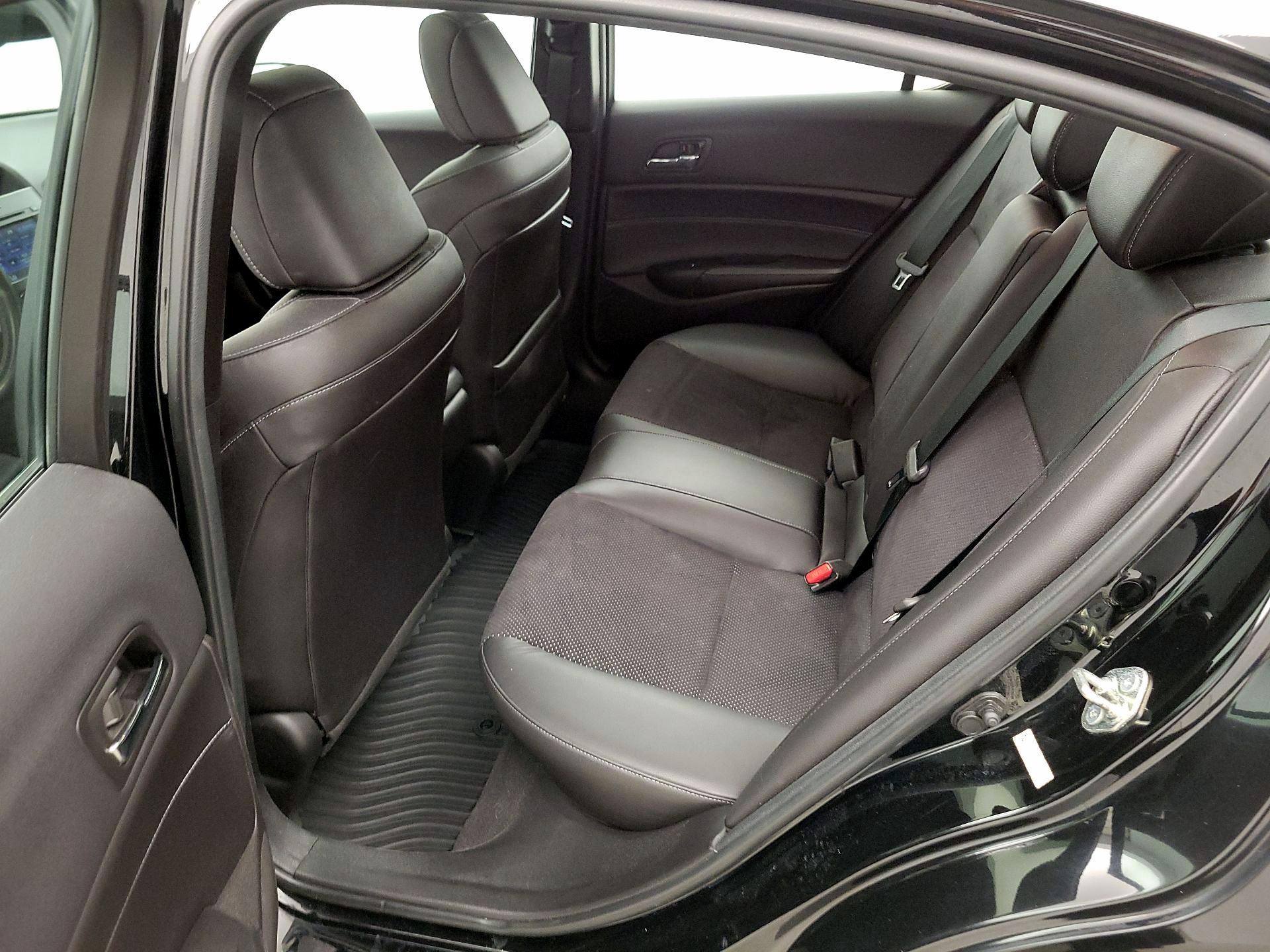 Thumbnail: 2016 Acura ILX - 20