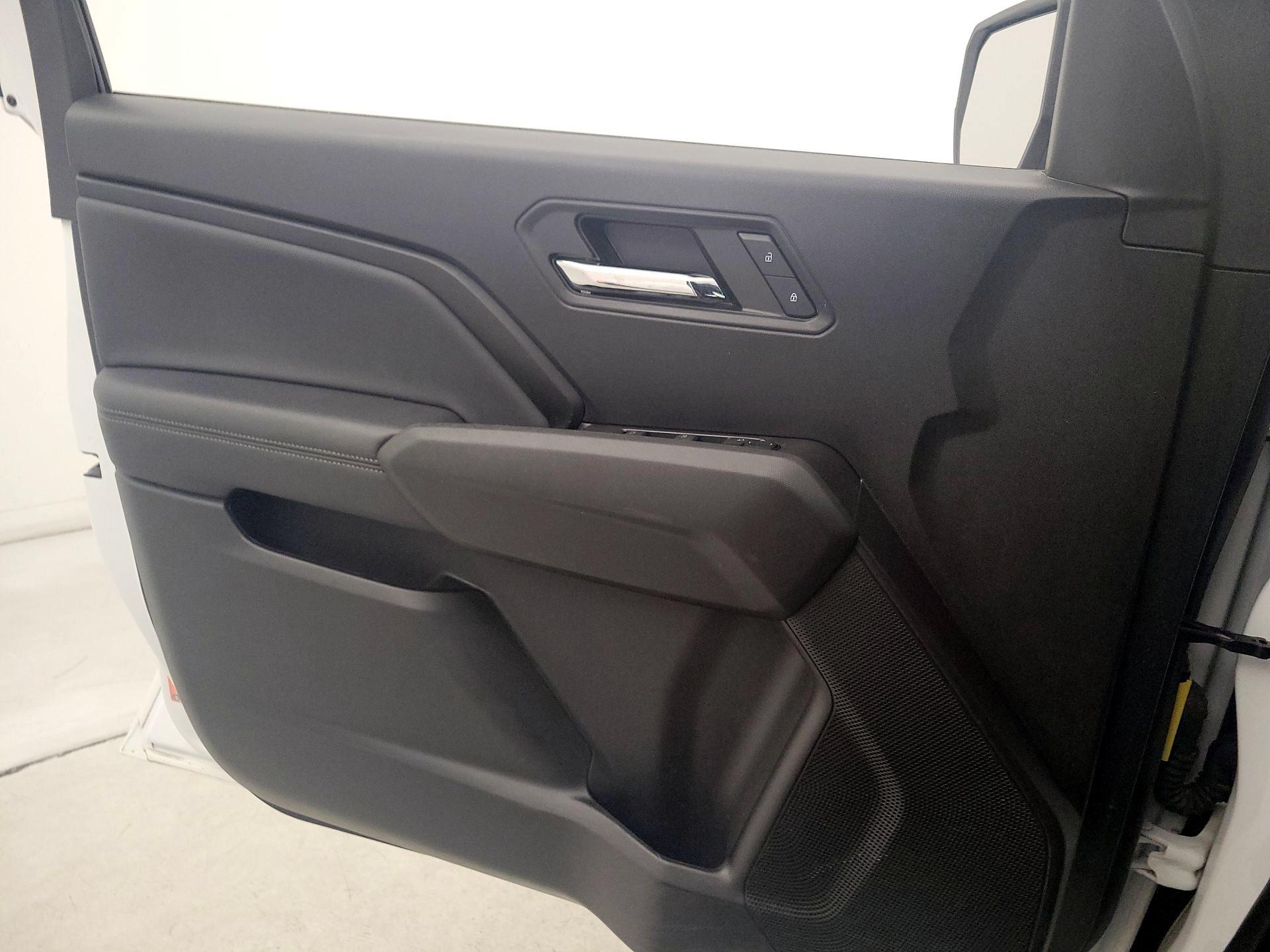 Thumbnail: 2024 GMC Canyon - 12