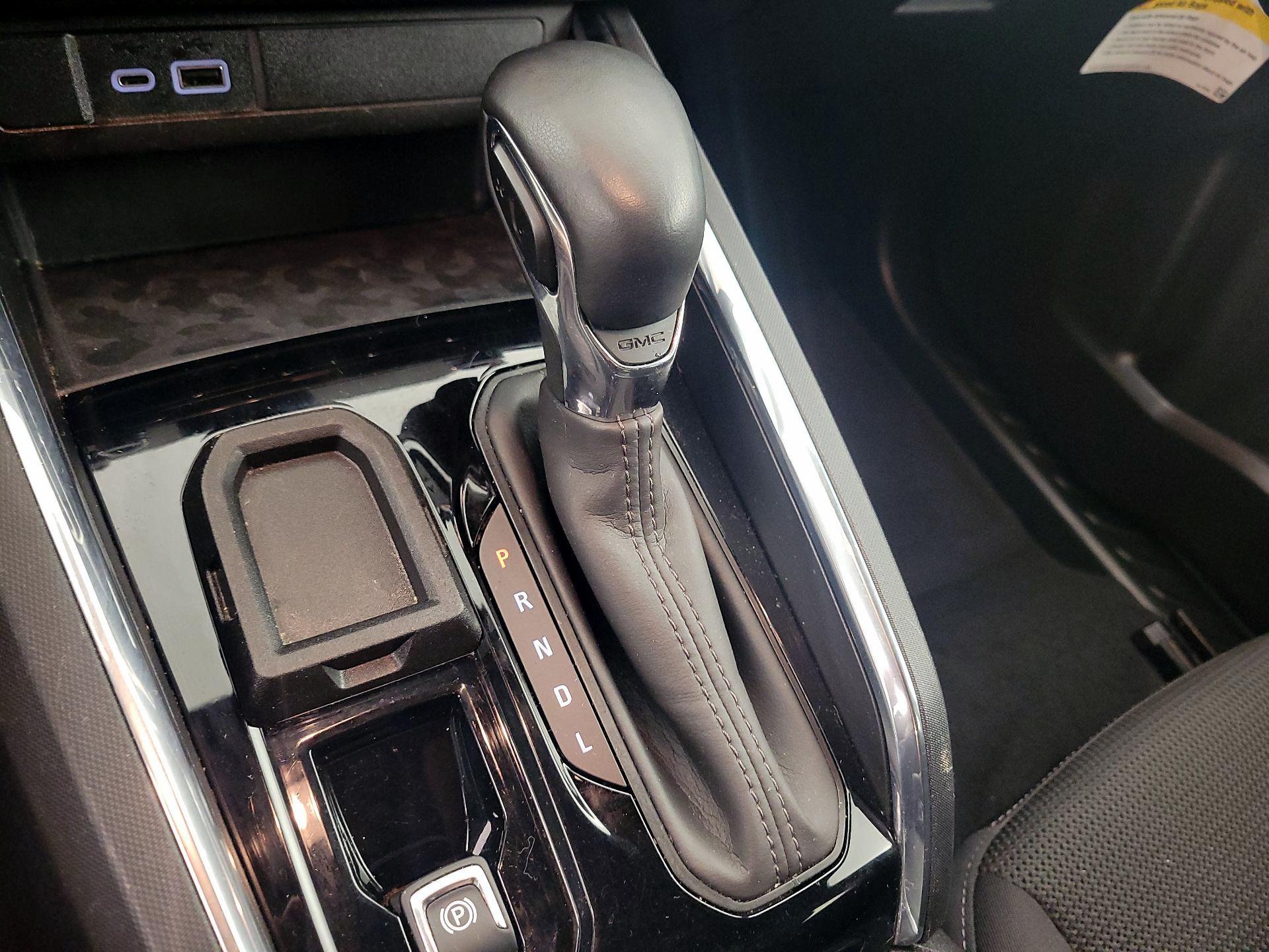 Thumbnail: 2024 GMC Canyon - 17