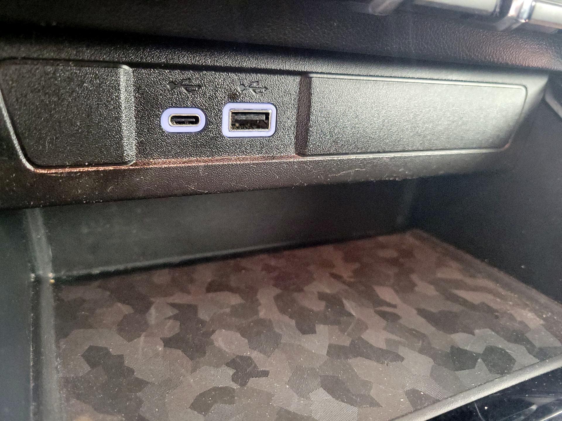 Thumbnail: 2024 GMC Canyon - 18