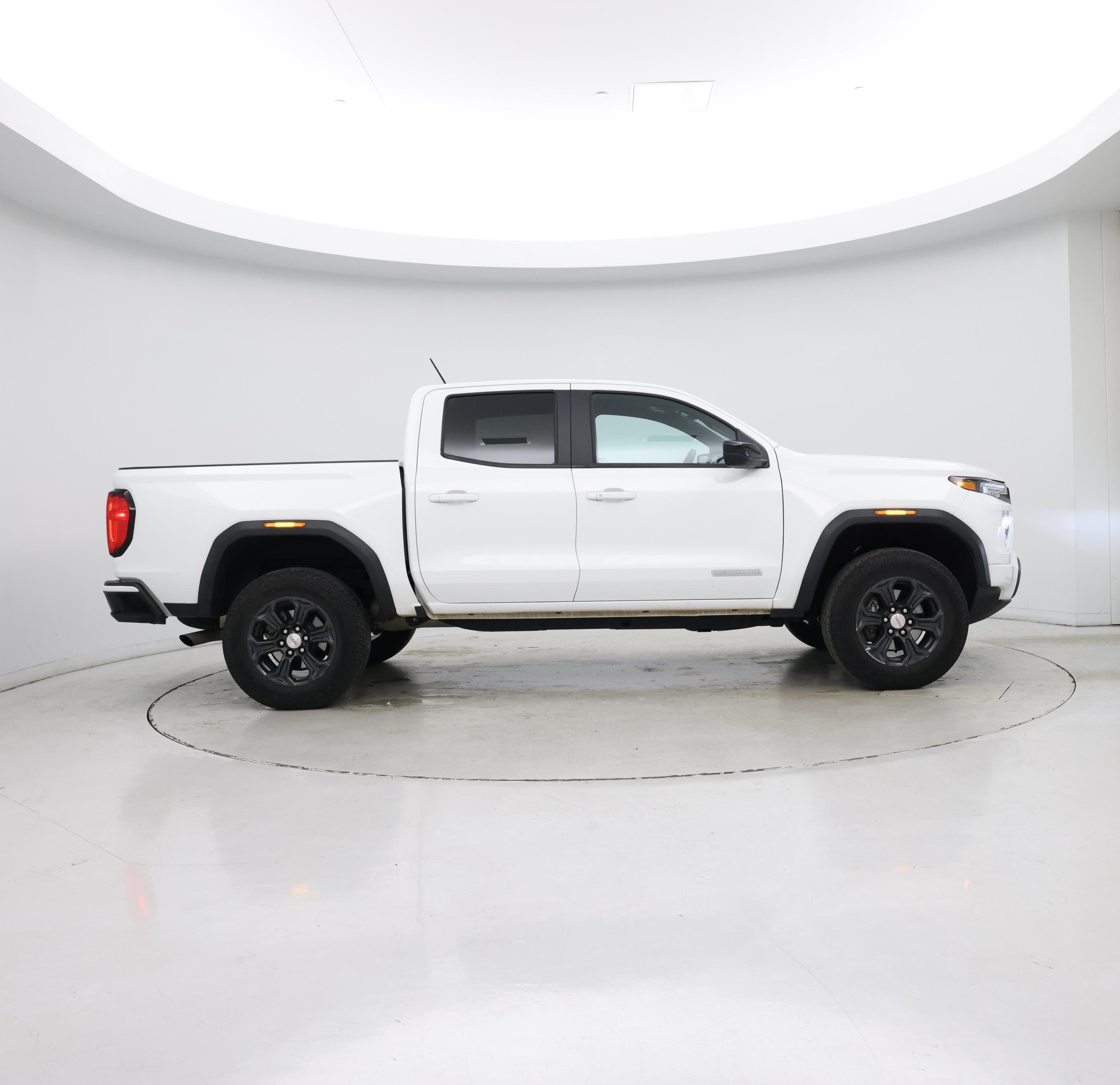 Thumbnail: 2024 GMC Canyon - 7