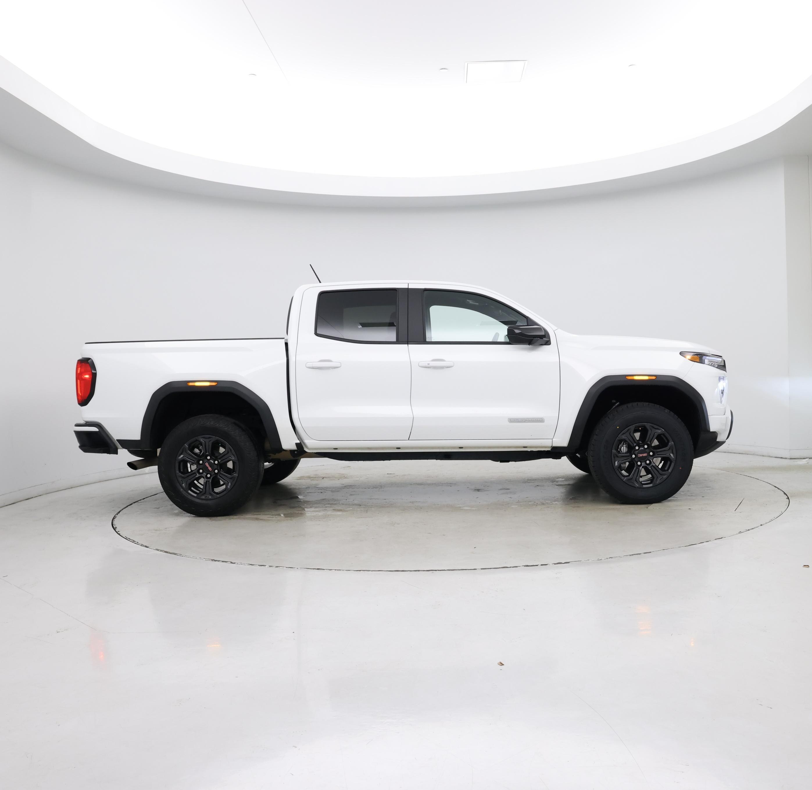 Thumbnail: 2025 GMC Canyon - 7