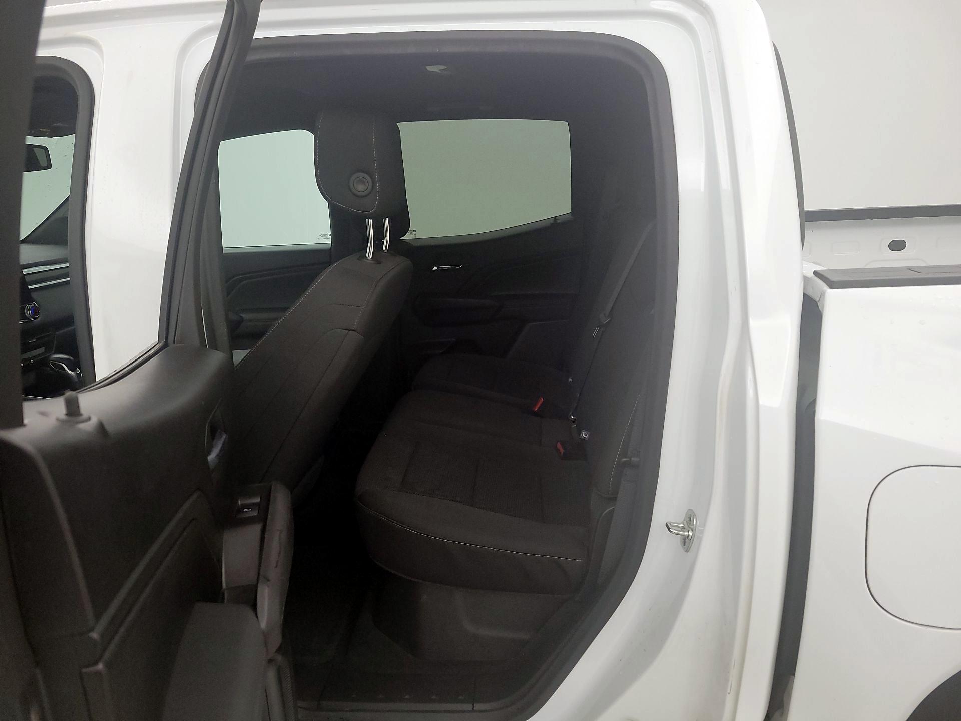 Thumbnail: 2024 GMC Canyon - 17