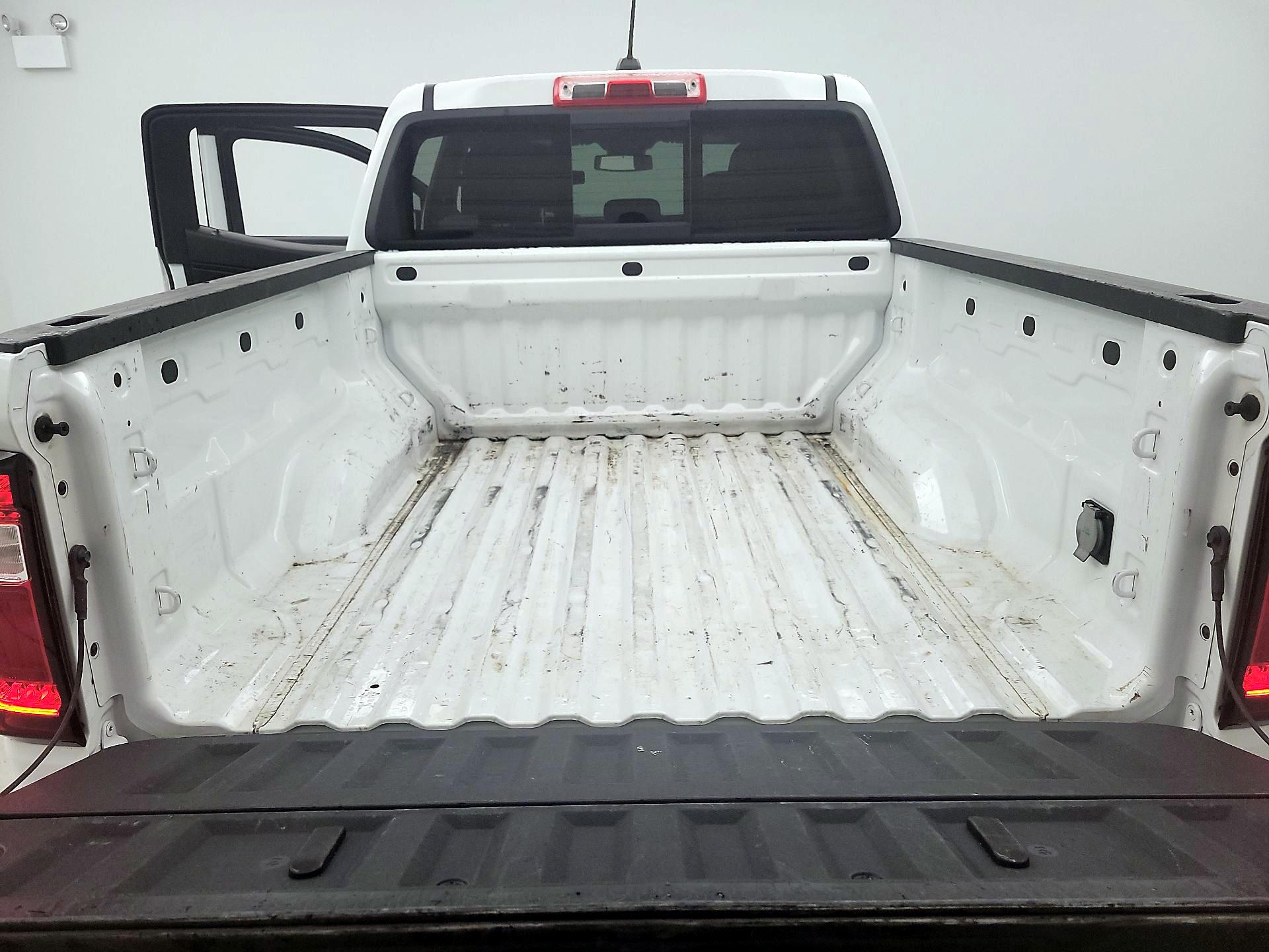 Thumbnail: 2024 GMC Canyon - 18