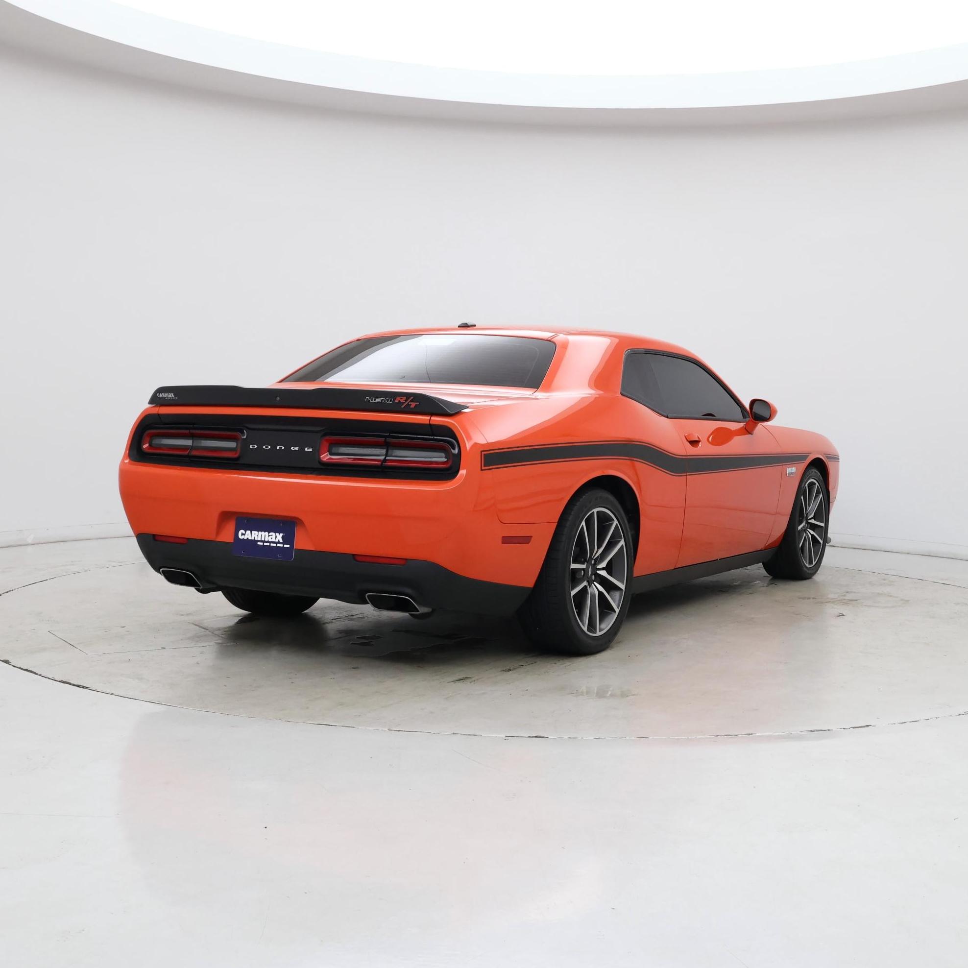 Thumbnail: 2023 Dodge Challenger - 8