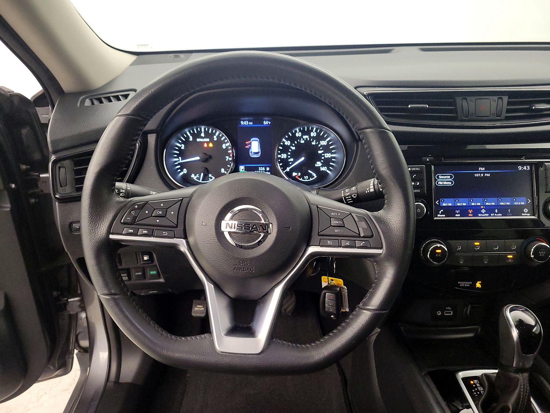 Thumbnail: 2019 Nissan Rogue - 10