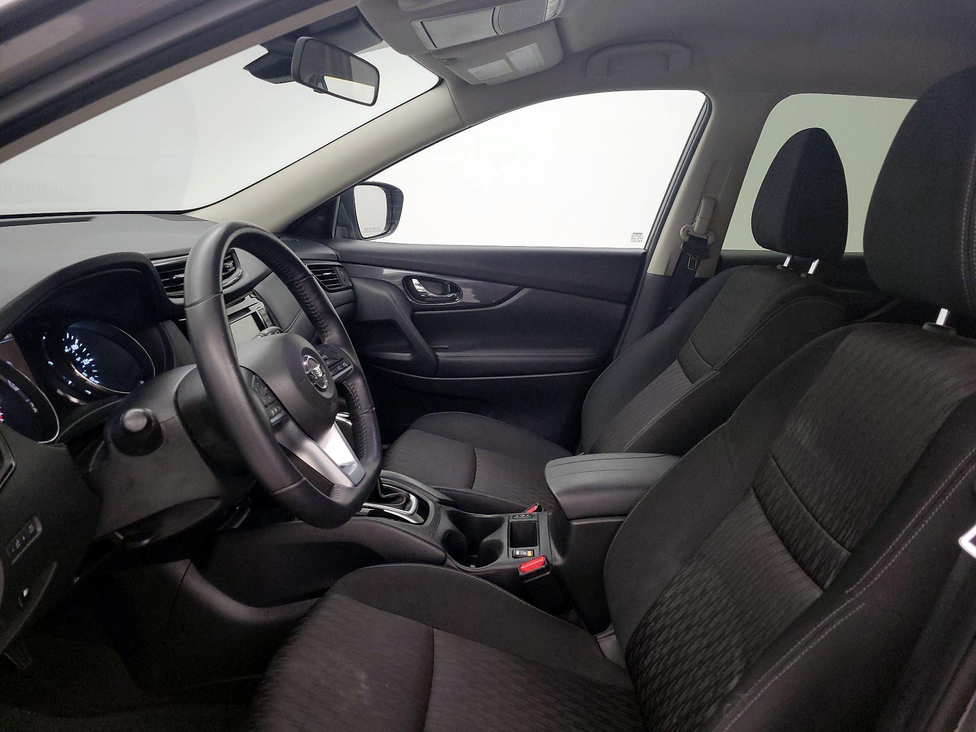 Thumbnail: 2019 Nissan Rogue - 11