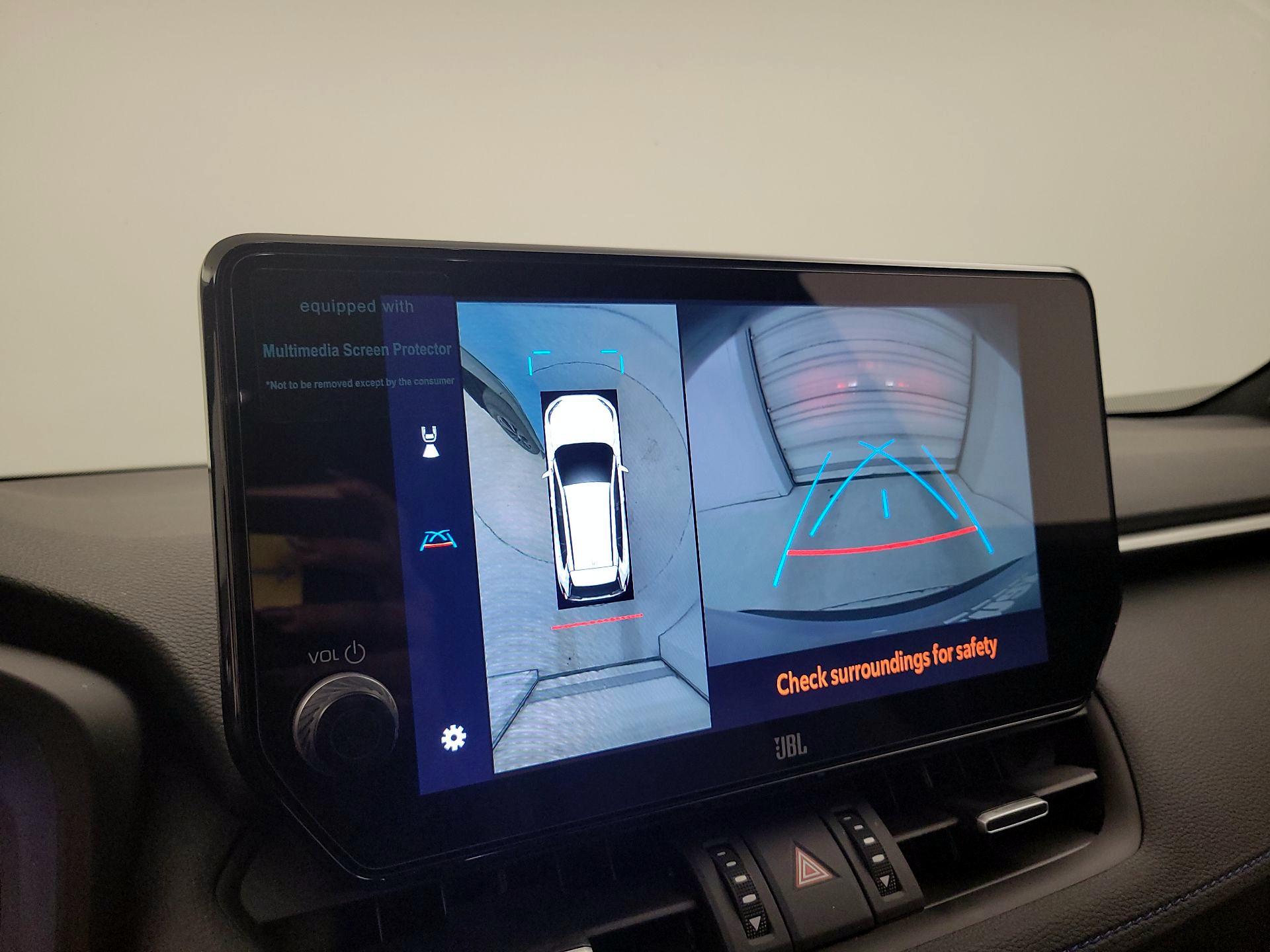 Thumbnail: 2025 Toyota RAV4 - 15